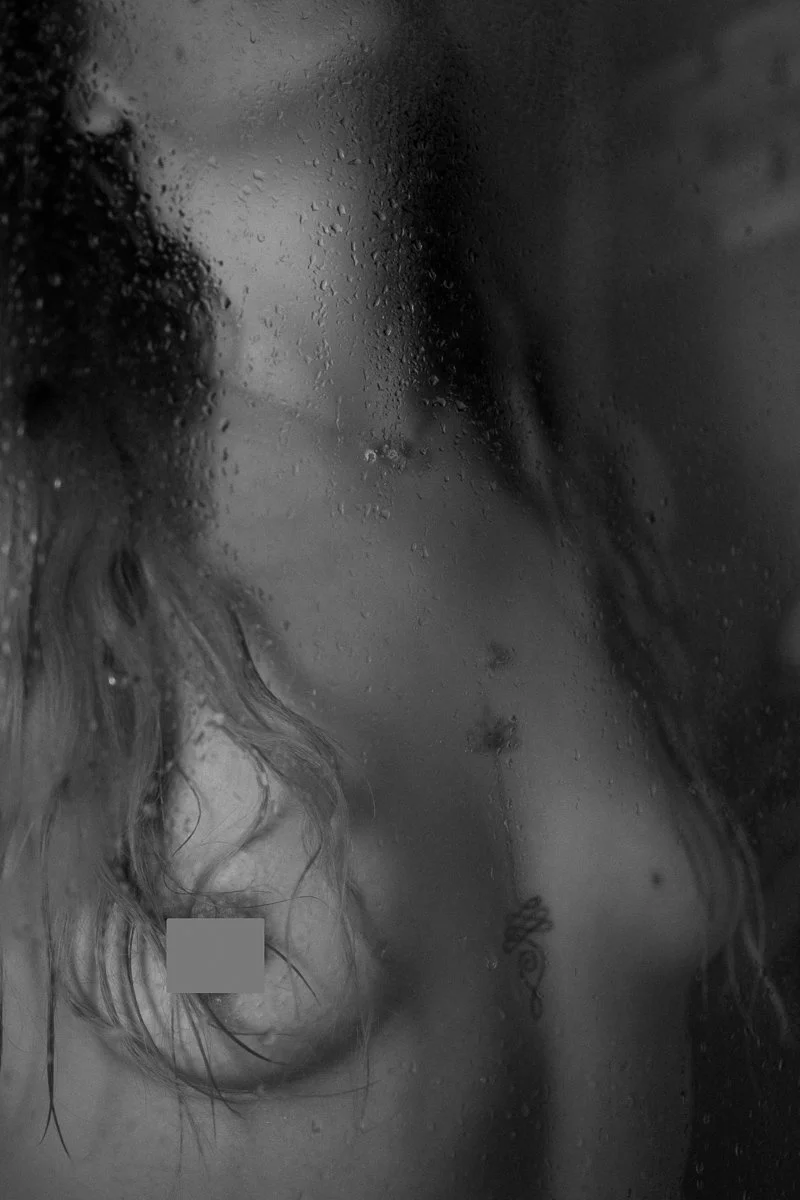 boudoir-photography-in-conroe-texas-32.jpg