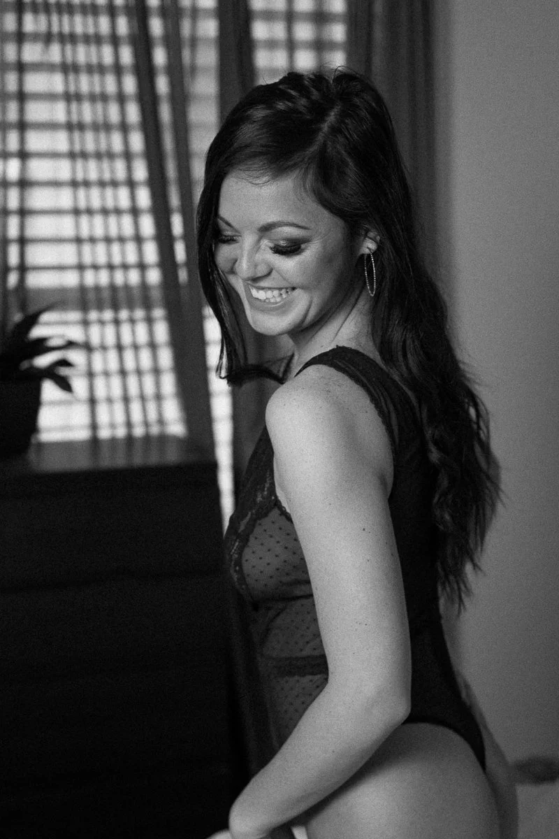 boudoir-the-woodlands-texas-black-lingerie-21.jpg