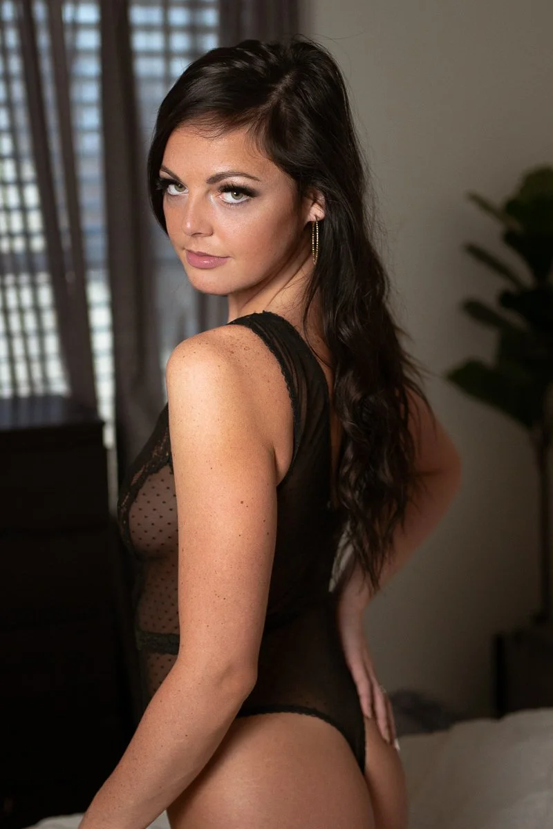 boudoir-the-woodlands-texas-black-lingerie-20.jpg