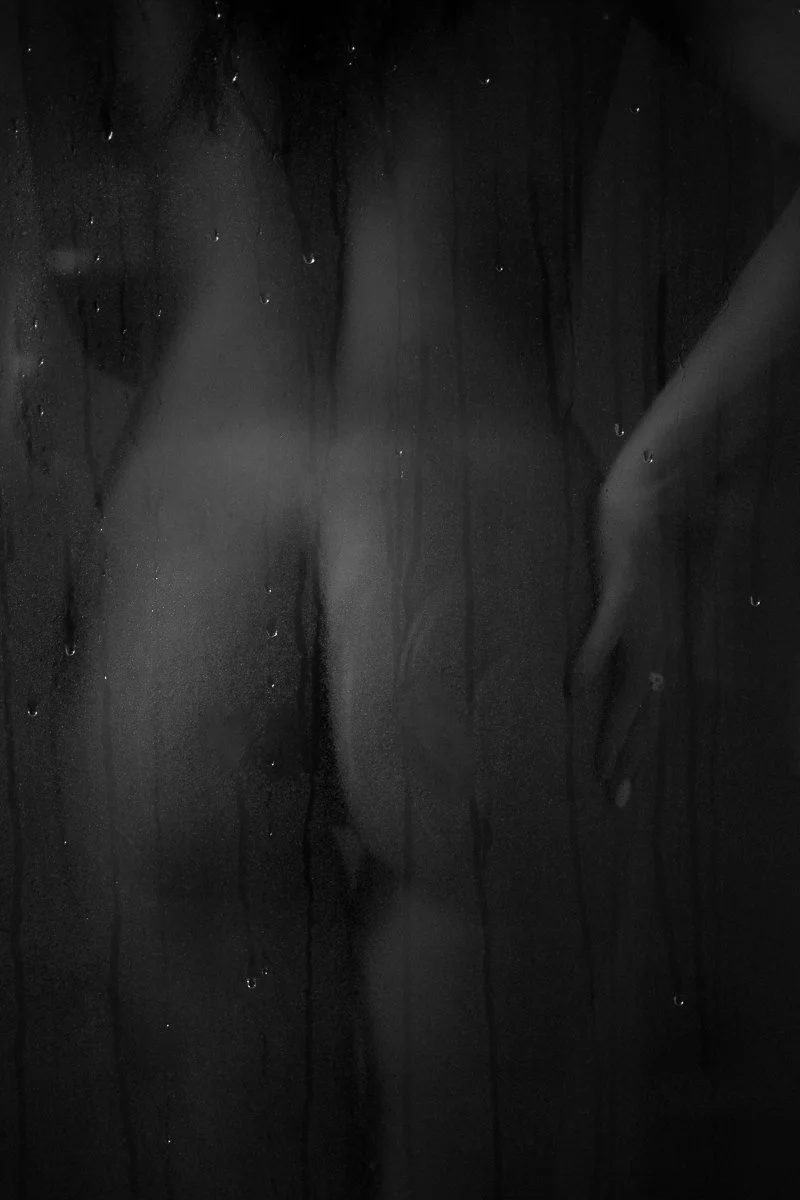 boudoir-photography-in-shower-bath-2.jpg