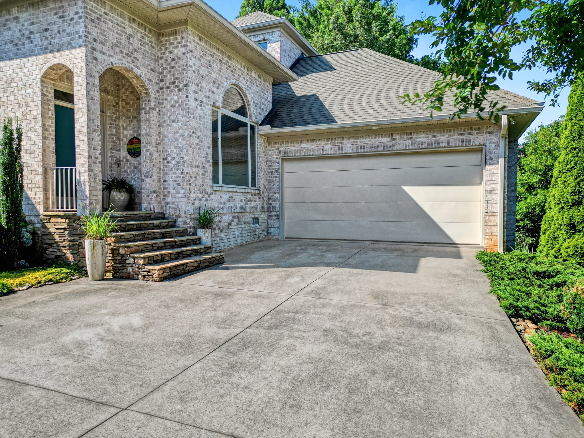 6 avens hill dr - (6) (1).jpg