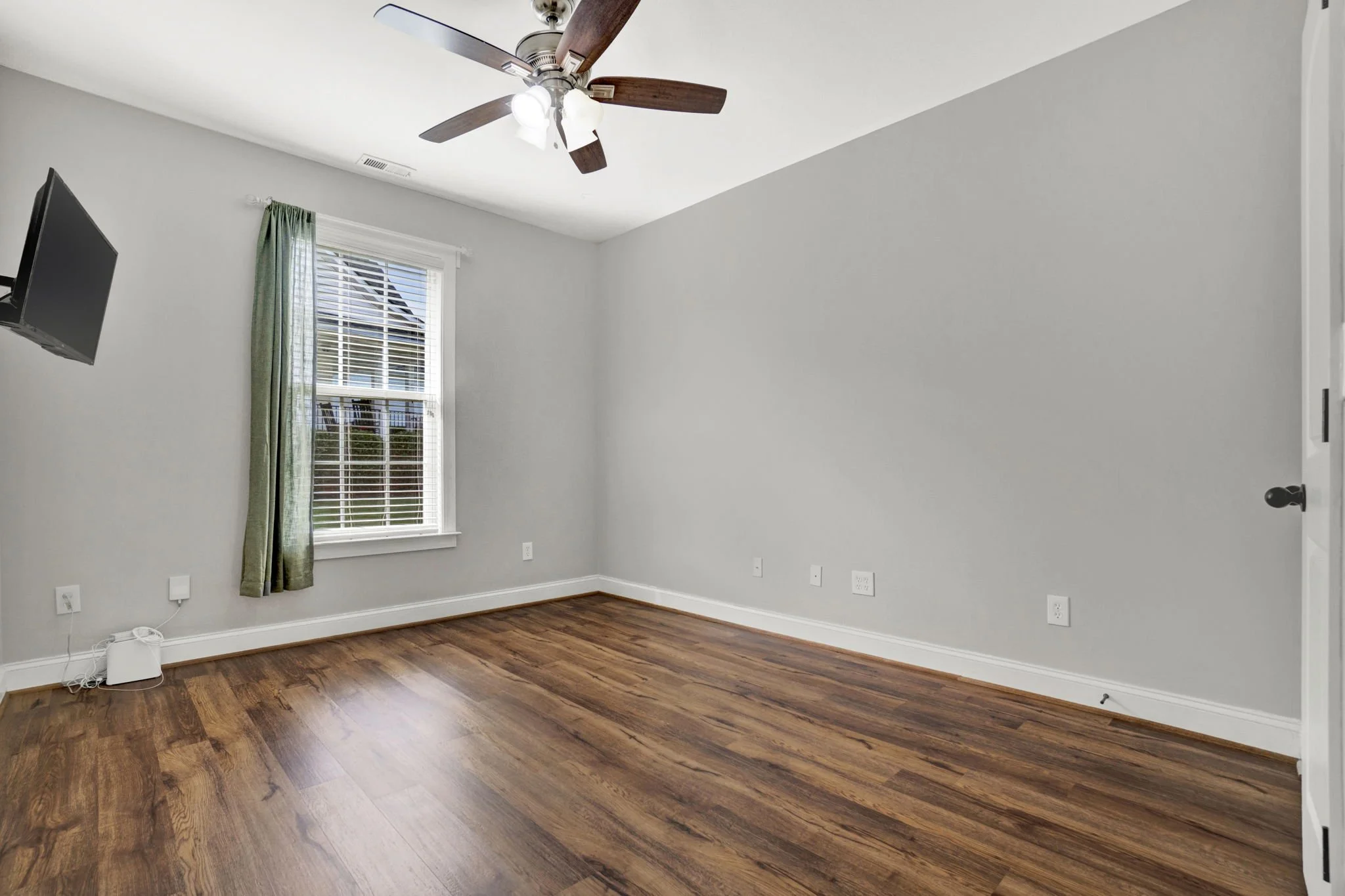 520 Summitbluff Dr Greenville SC - (25).jpg