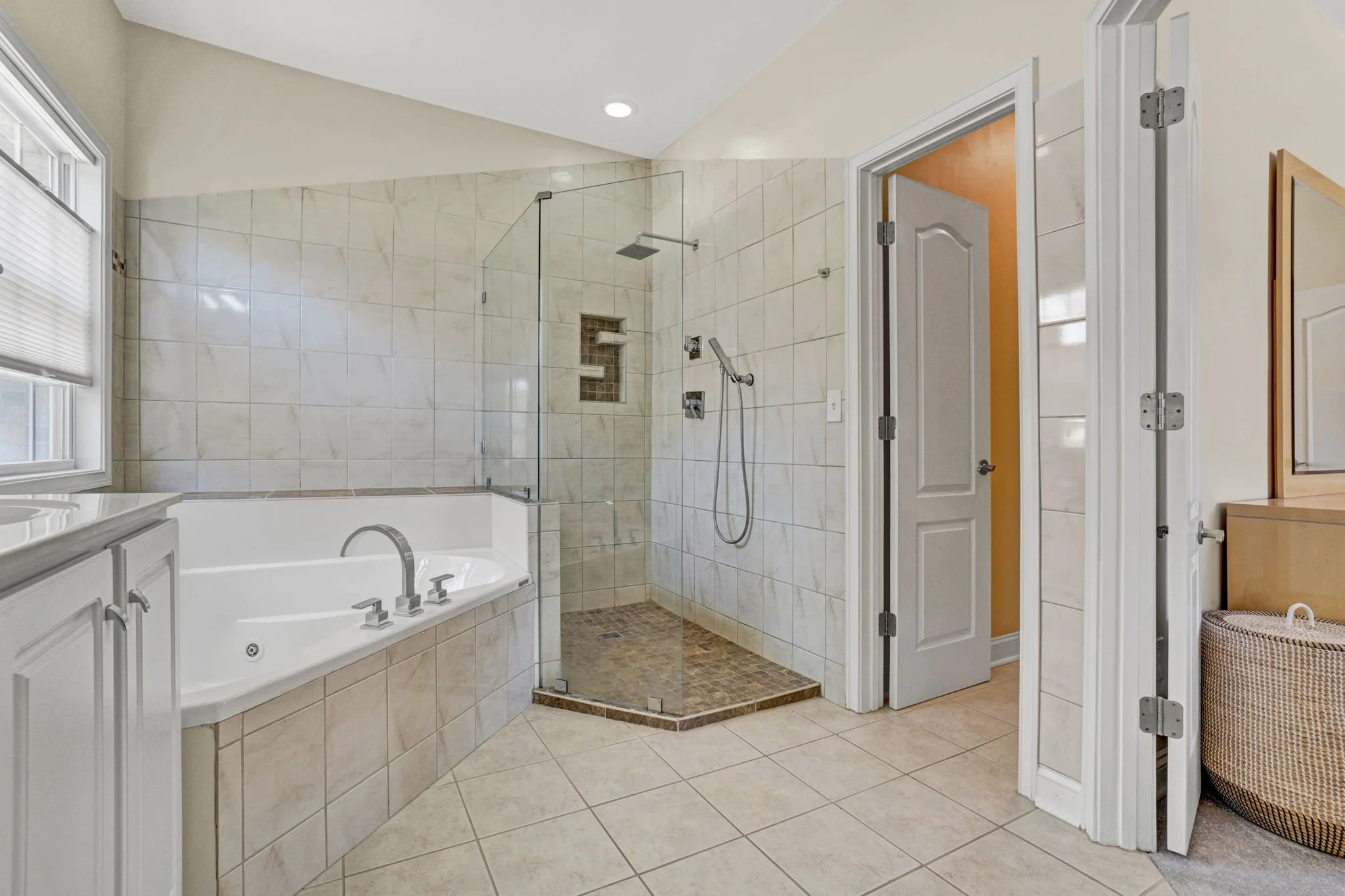 5 Middleberry Ct Greer SC- (33).jpg