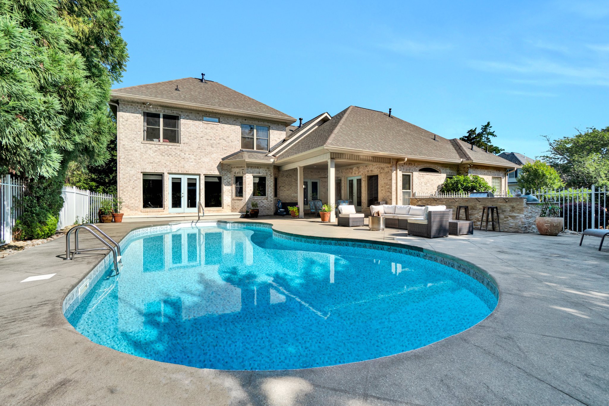 6 avens hill dr - (64) (2).jpg