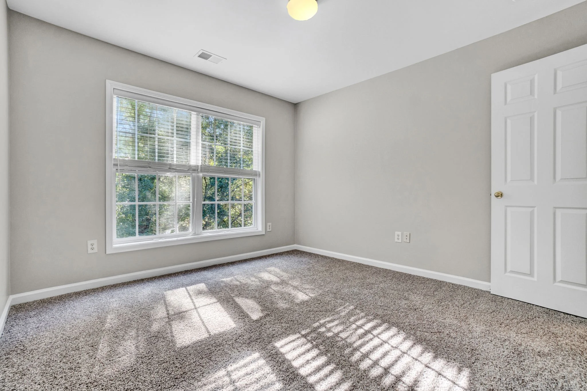 528 Collingsworth Ln Greenville SC - (45).jpg