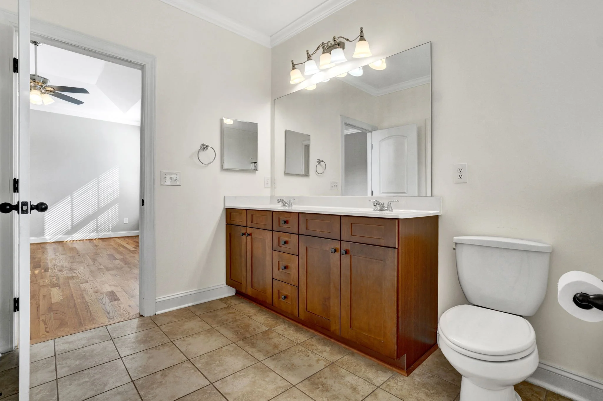 520 Summitbluff Dr Greenville SC - (23).jpg