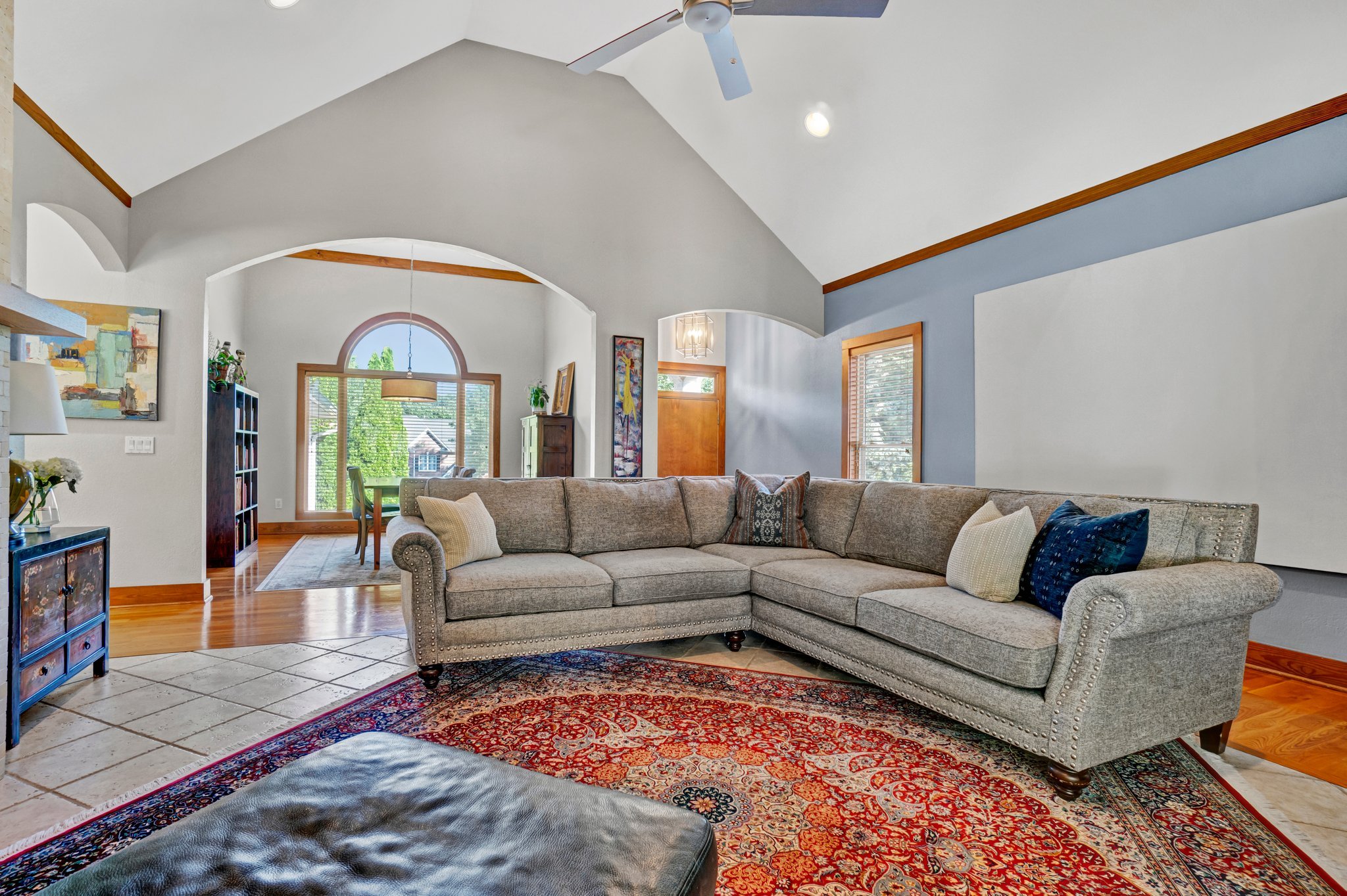 6 avens hill dr - (23) (2).jpg