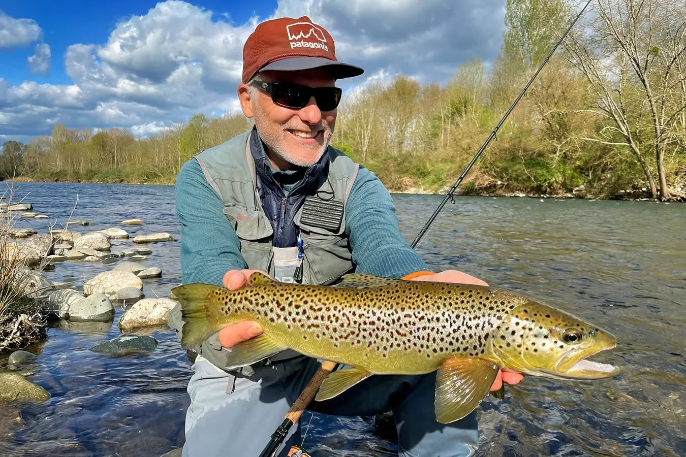 Quelques mots de Marc depuis son ouverture : " un d&eacute;but de saison pas facile dans les Pyr&eacute;n&eacute;es, mais quelques bons moments quand m&ecirc;me, comme cette belle truite 🤩 prise juste avant le d&eacute;but de la fonte des neige