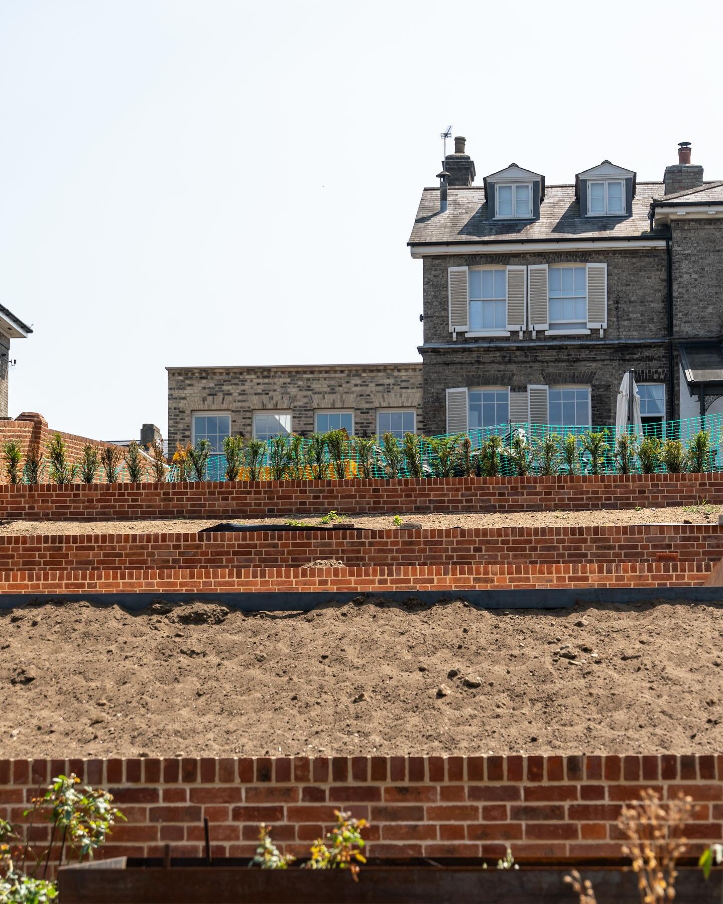 Work&rsquo;s coming along nicely over in Ipswich &mdash; not long to go now until this garden&rsquo;s ready to enjoy!

In need of a garden makeover? Please head over to our website to find out more on how we can help your garden come to life.

#garde