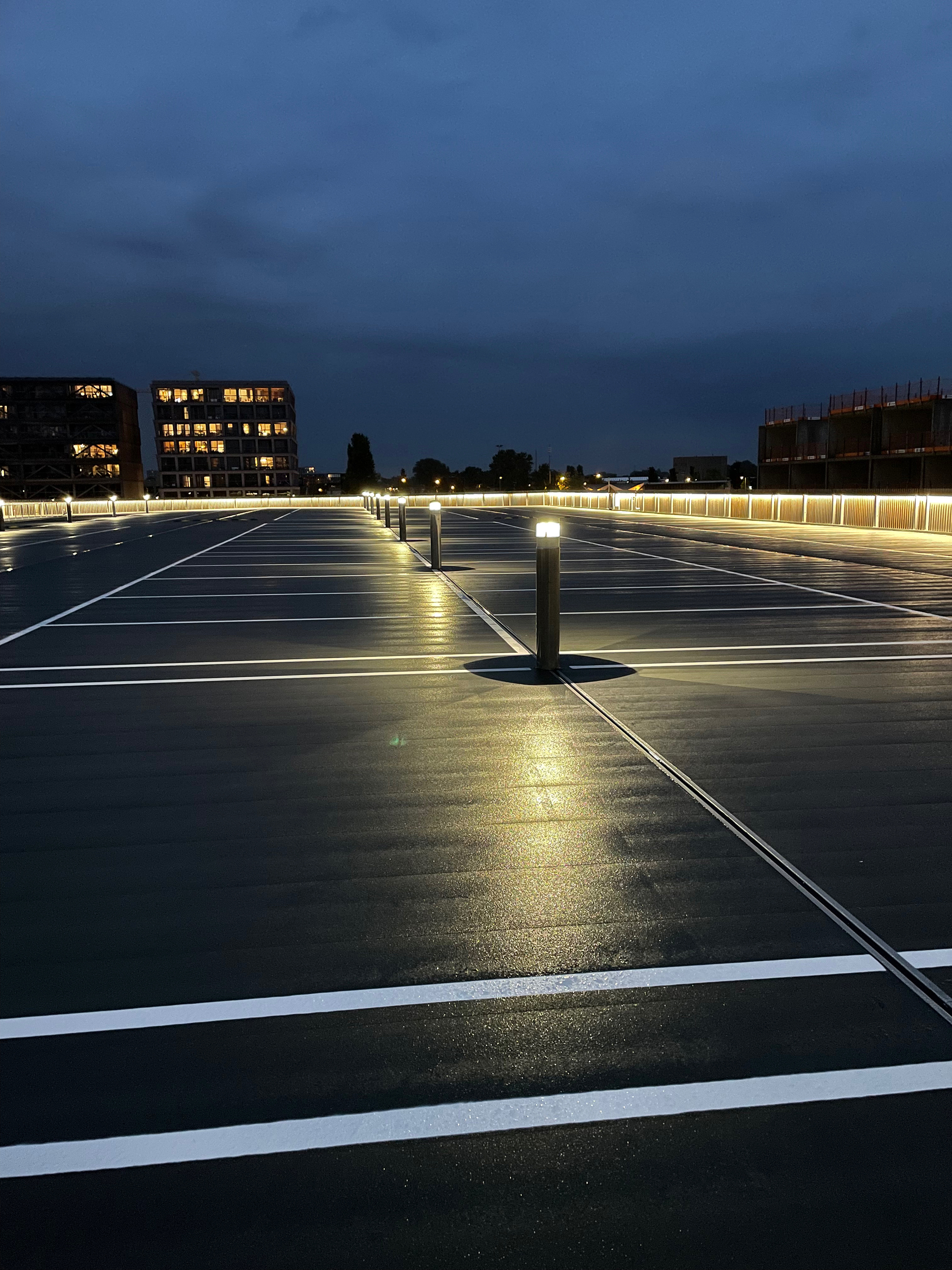 Fiberline_hd-plank-used-in-carpark-complex-park4all-06.png