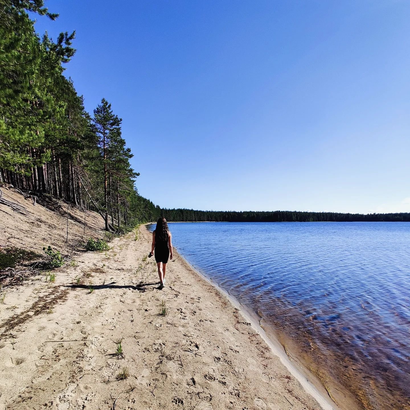 Mik&auml; oikeasti est&auml;&auml; sua tekem&auml;st&auml; niit&auml; asioita, joita sisimm&auml;ss&auml;s haluaisit tehd&auml;? Ja est&auml;&auml;k&ouml; ne syyt, joita sun mieleen nyt tulvii, ihan oikeasti sua tekem&auml;st&auml; niit&auml; asioita