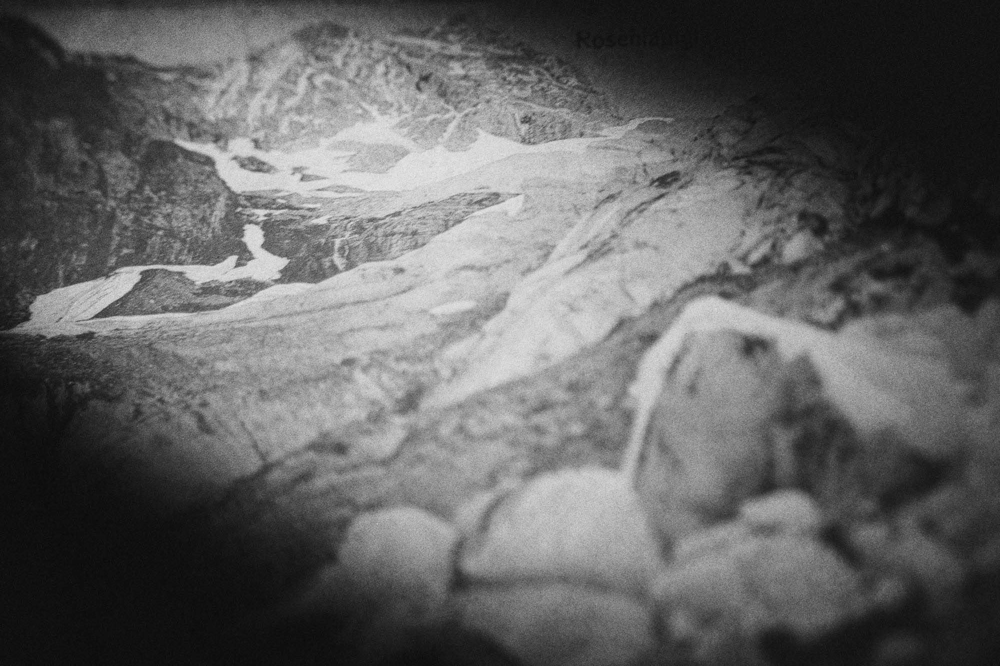 ABSENCE-IV.jpg