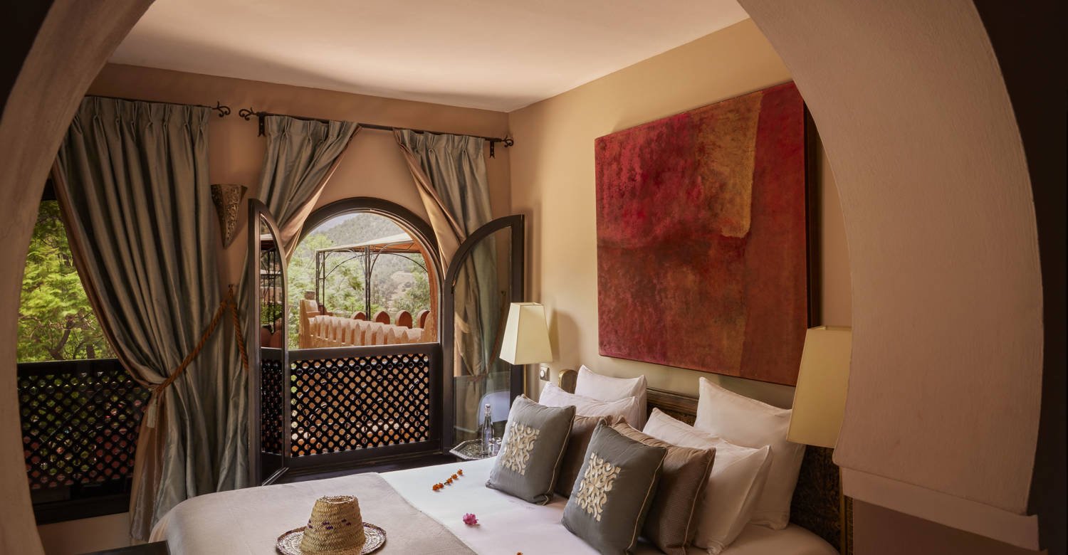 kasbah-tamadot-deluxe-suite-34.jpg