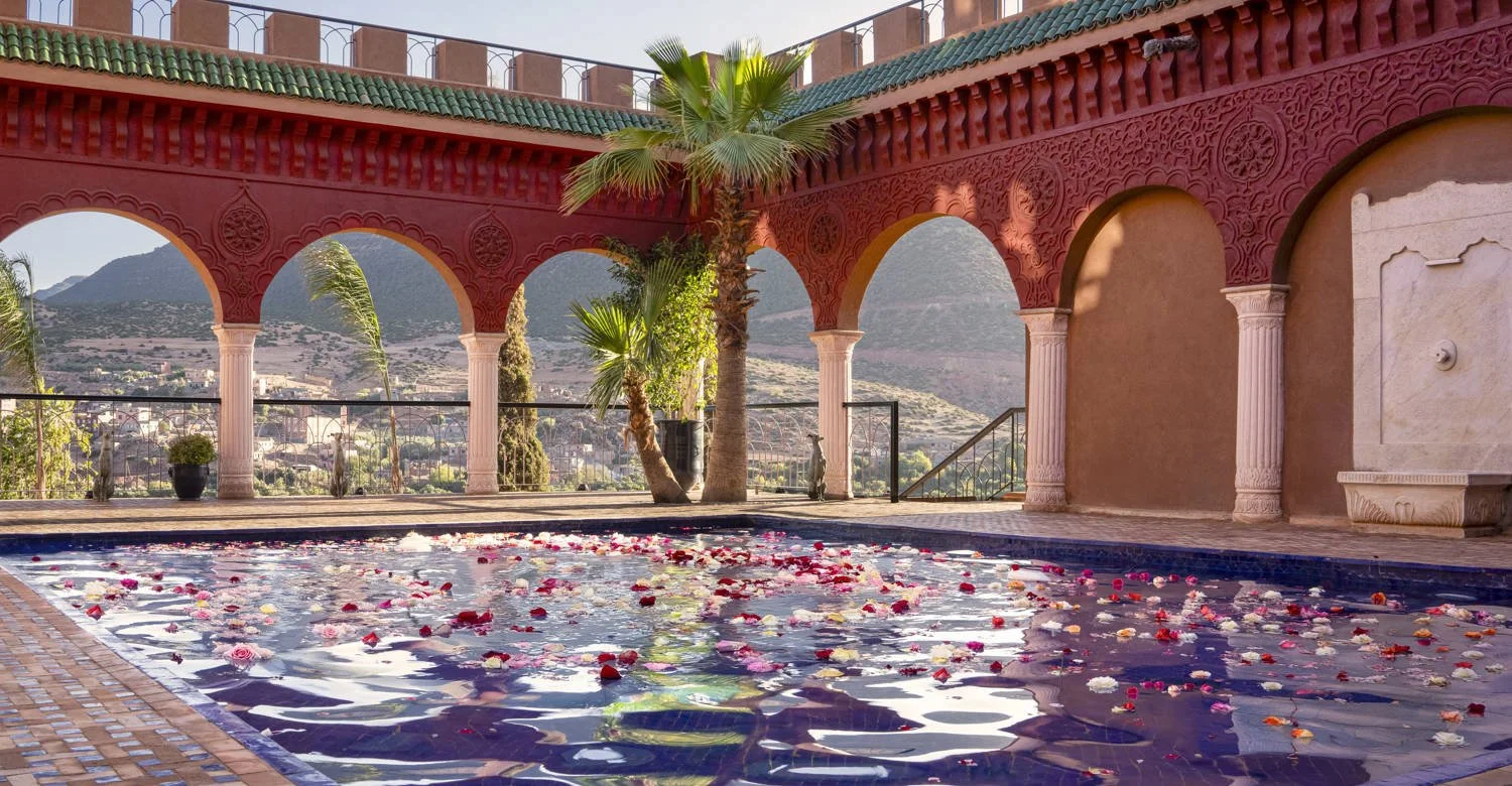 kasbah-tamadot-reflecting-pool-1.jpg