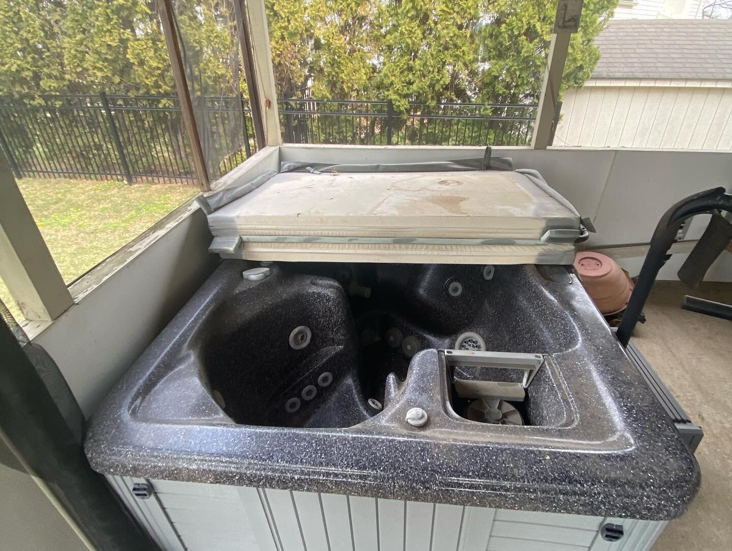 Sliced up and removed a 20-year old jacuzzi hot tub that was no longer working and taking up space. Thank you @sharimmediato for the referral. A great real estate agent servicing PA and DE. 

Call us today to and reclaim your space. We&rsquo;d love t