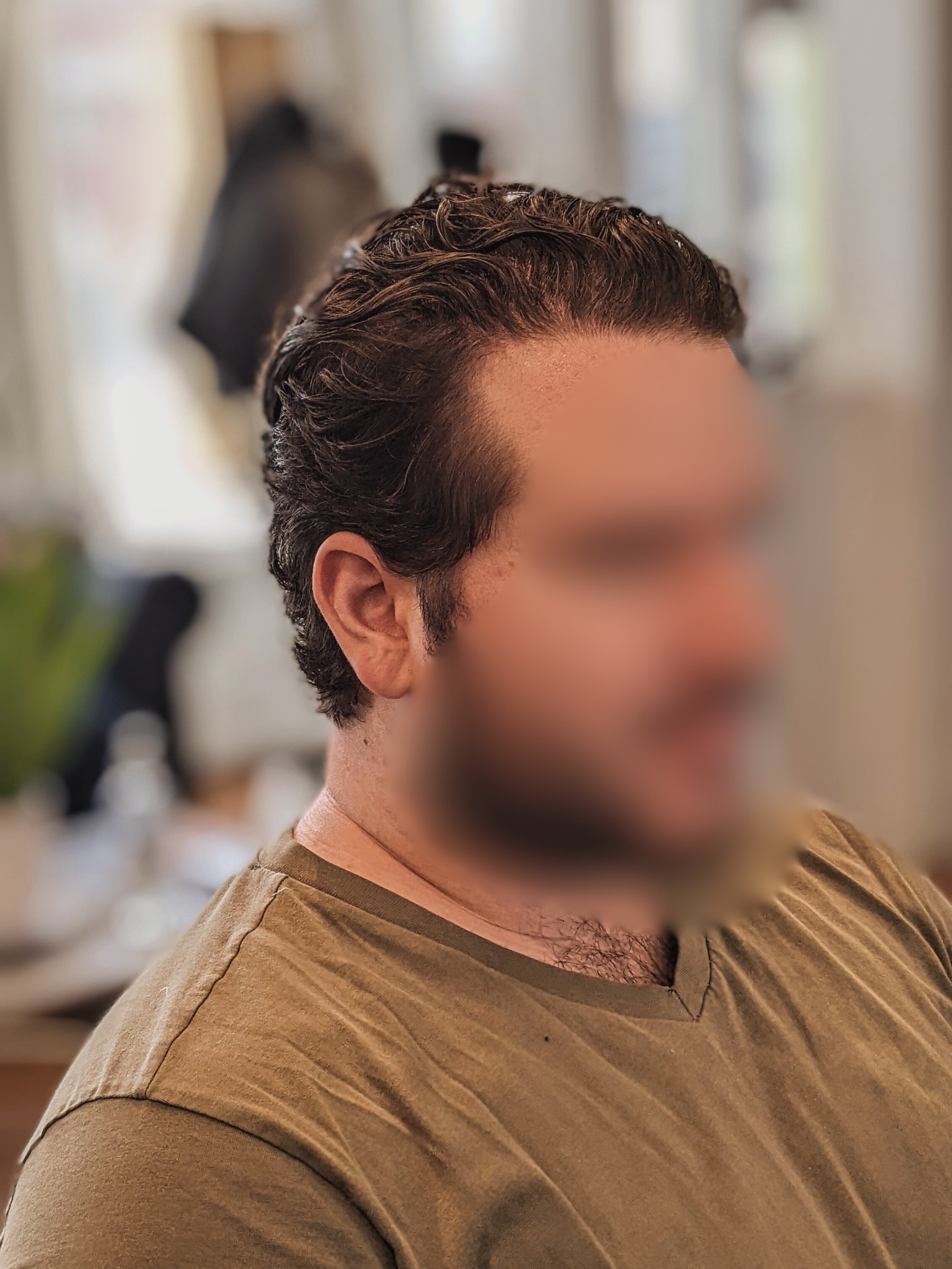 Haircut &amp; Style- Kit Harington-Inspired Wavy Brushback