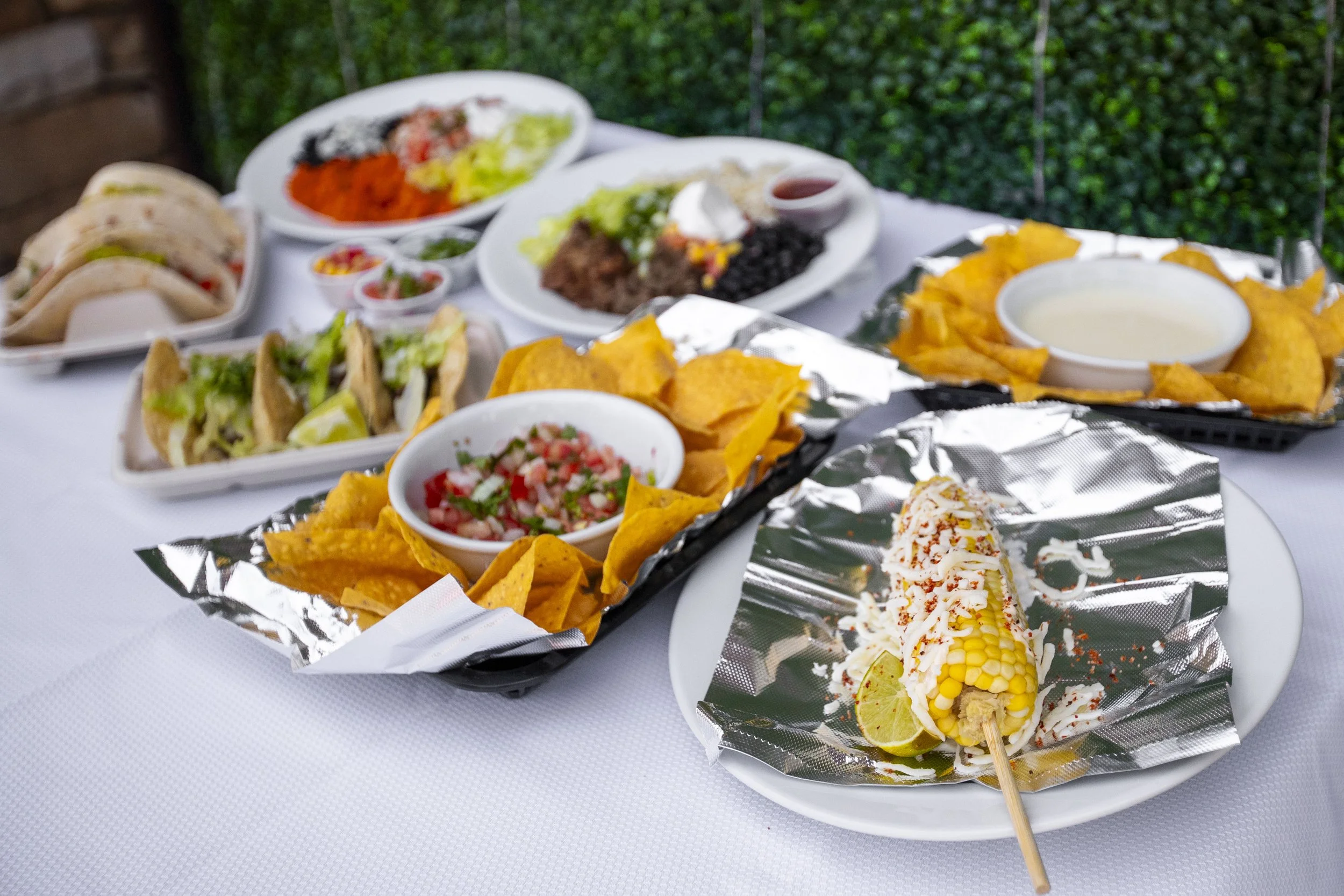 Cinco De Mayo Celebration at Silver Spoon Saloon 