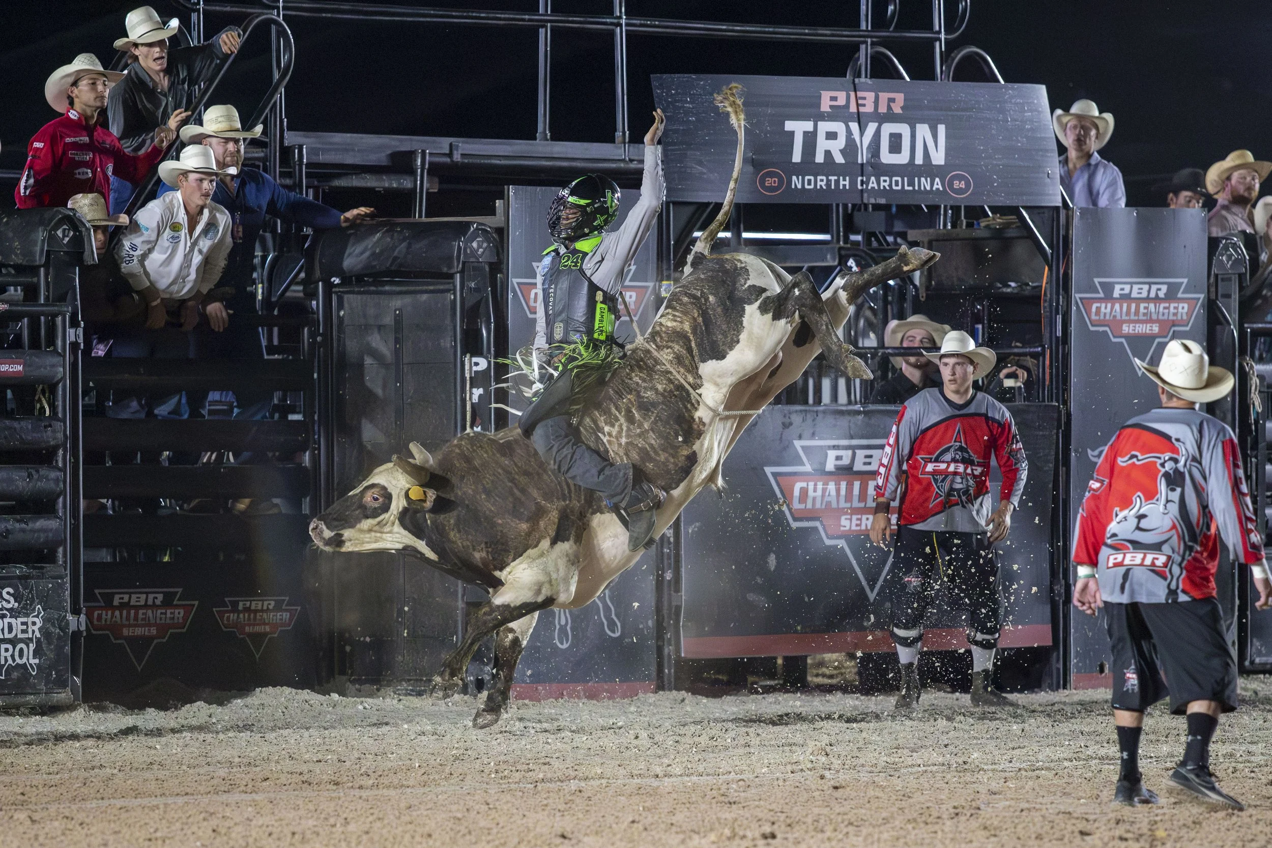 PBRTryon_Show1.jpg