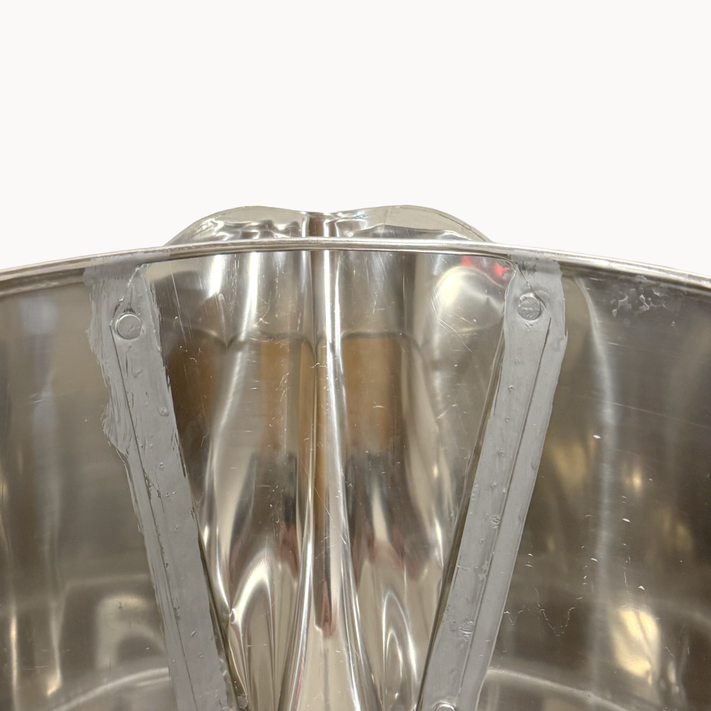 plaster bucket 4.png