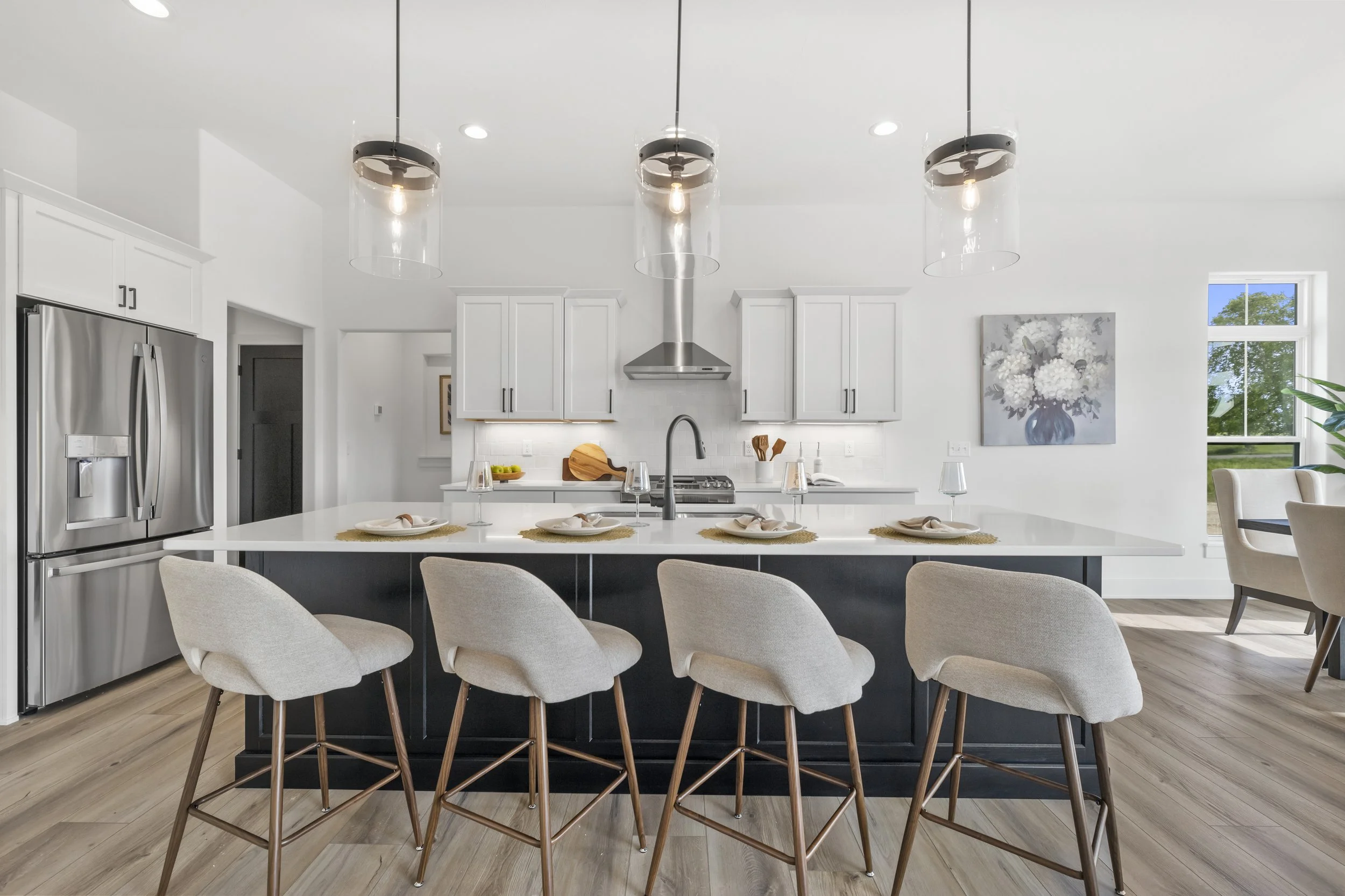 staged-kitchen-milwaukee-home-sale