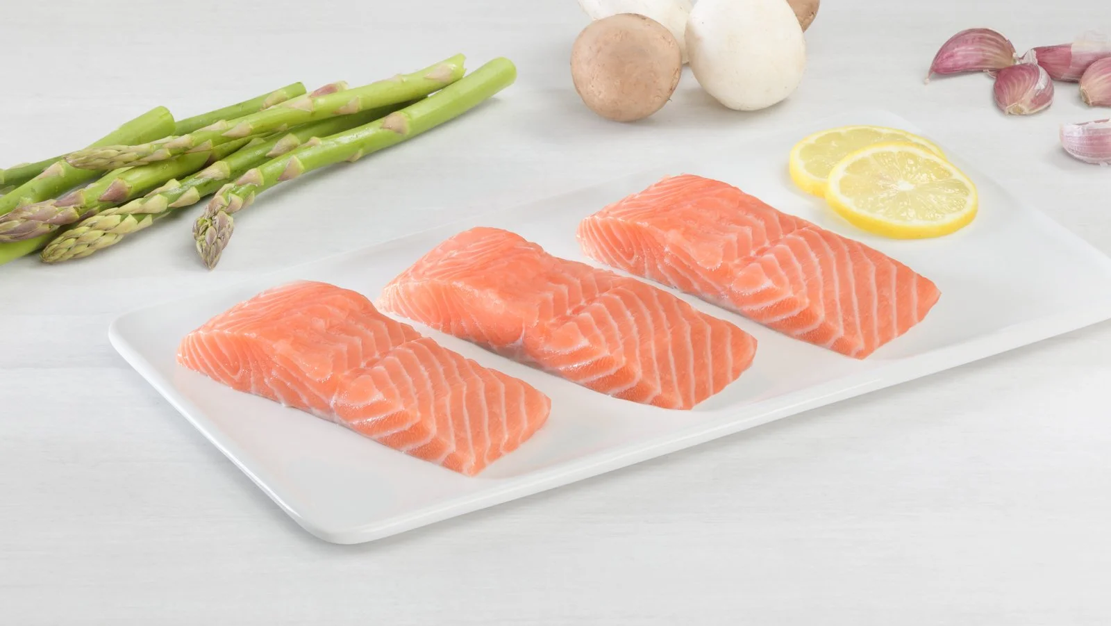 Rafa Fierres fotografía de alimentación, porciones de salmón para Silomar.