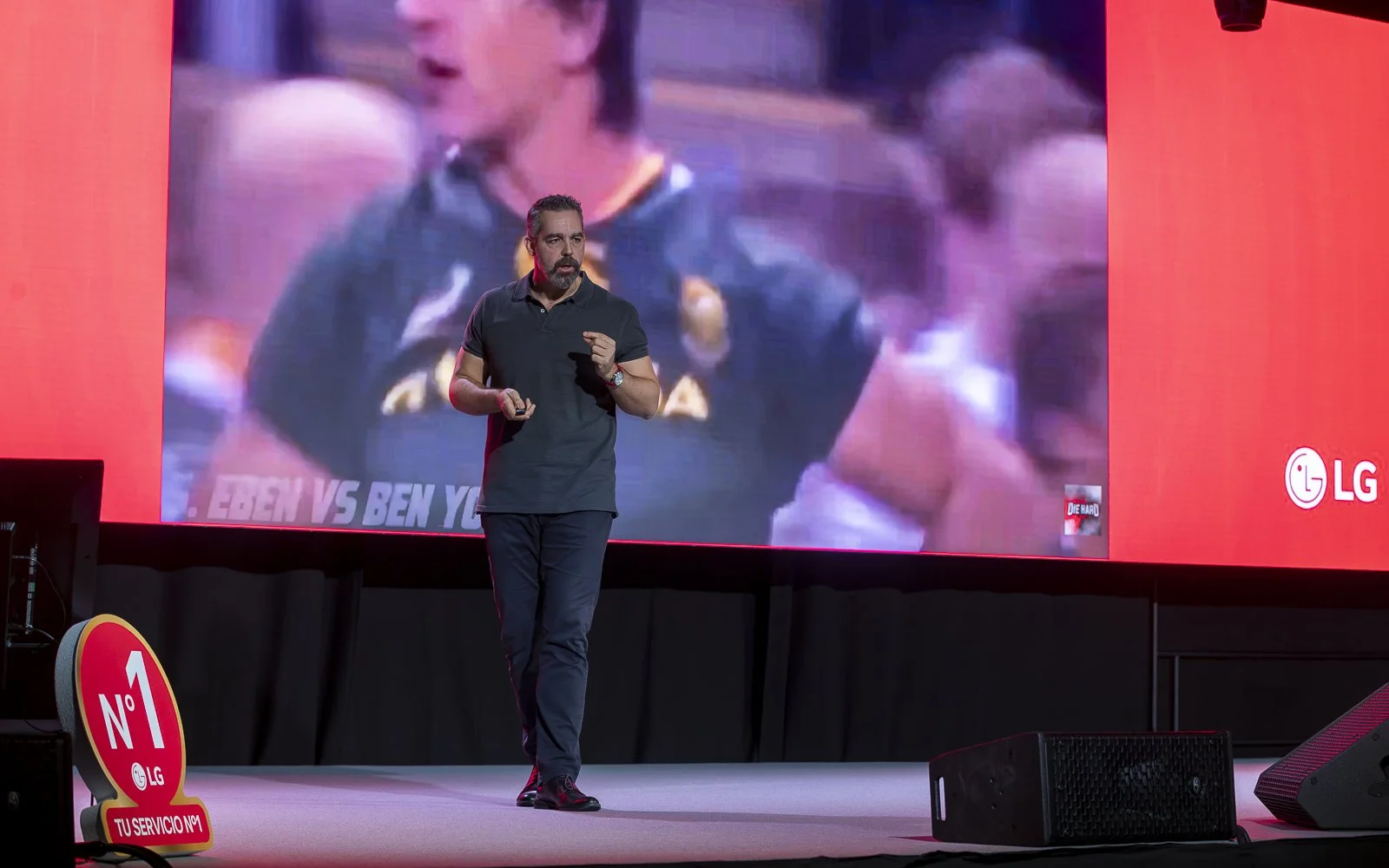 Fotografía de eventos orientada a comunicación de marca y puesta en escena en contextos profesionales.