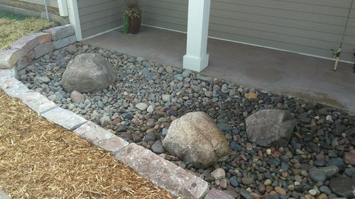 jsgc_landscaping_8-24-2017_flagstone-3.jpg