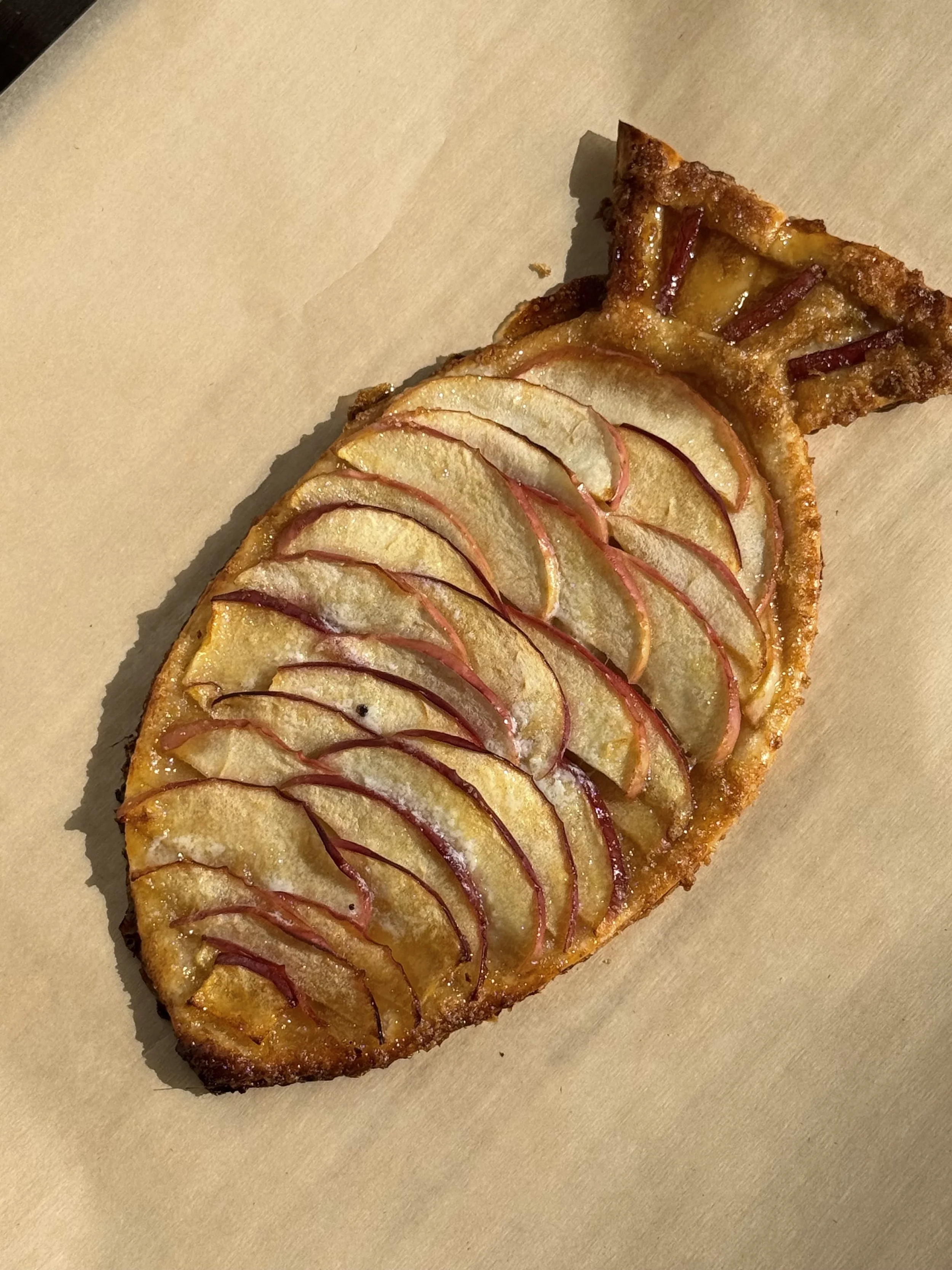 apples, an artist & a little imagination