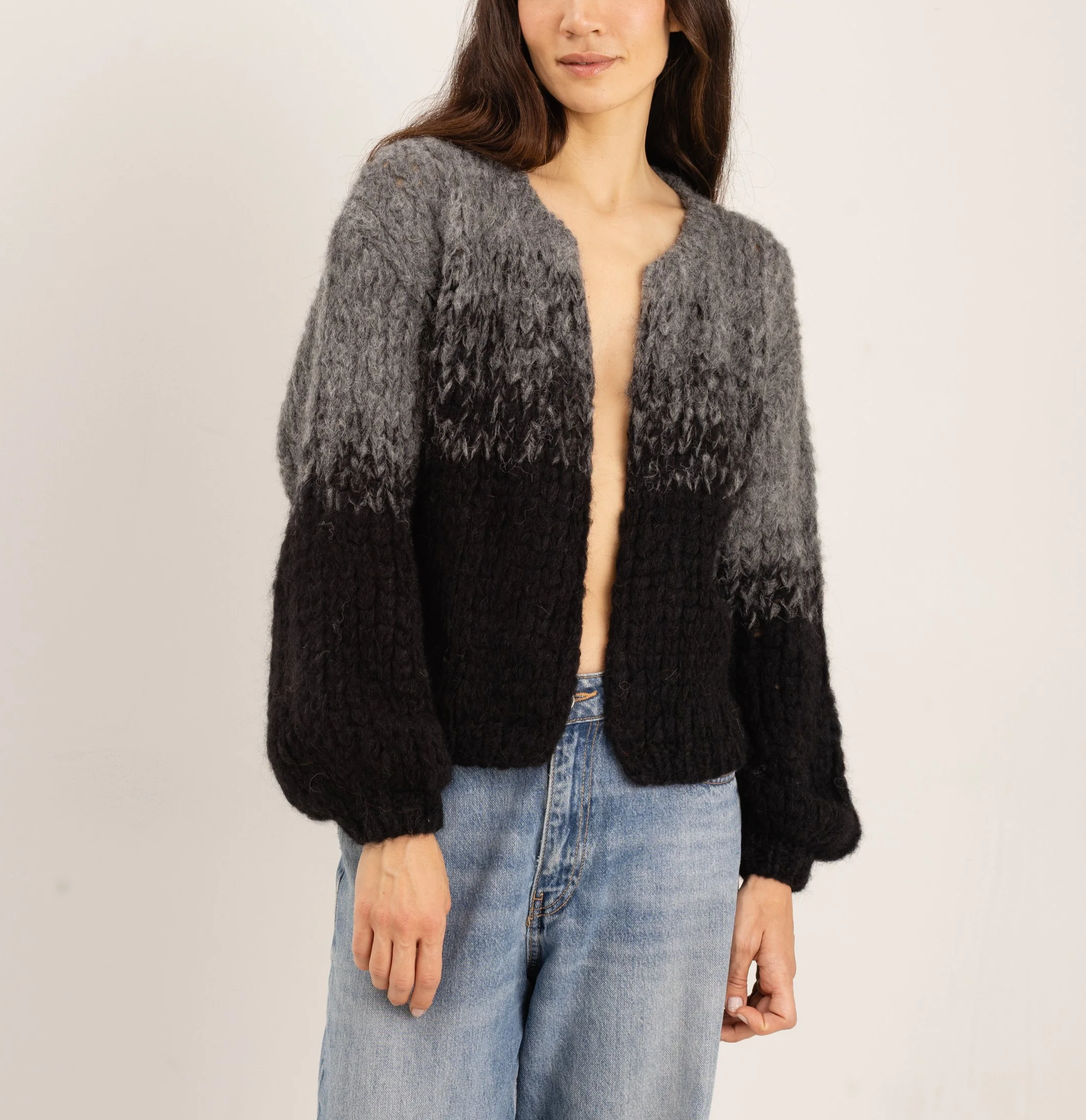 MARIGOLD+DEGREDEE+BLACK+%26+DARK+GREY.M%26H+2025-2026+WS-2810.png