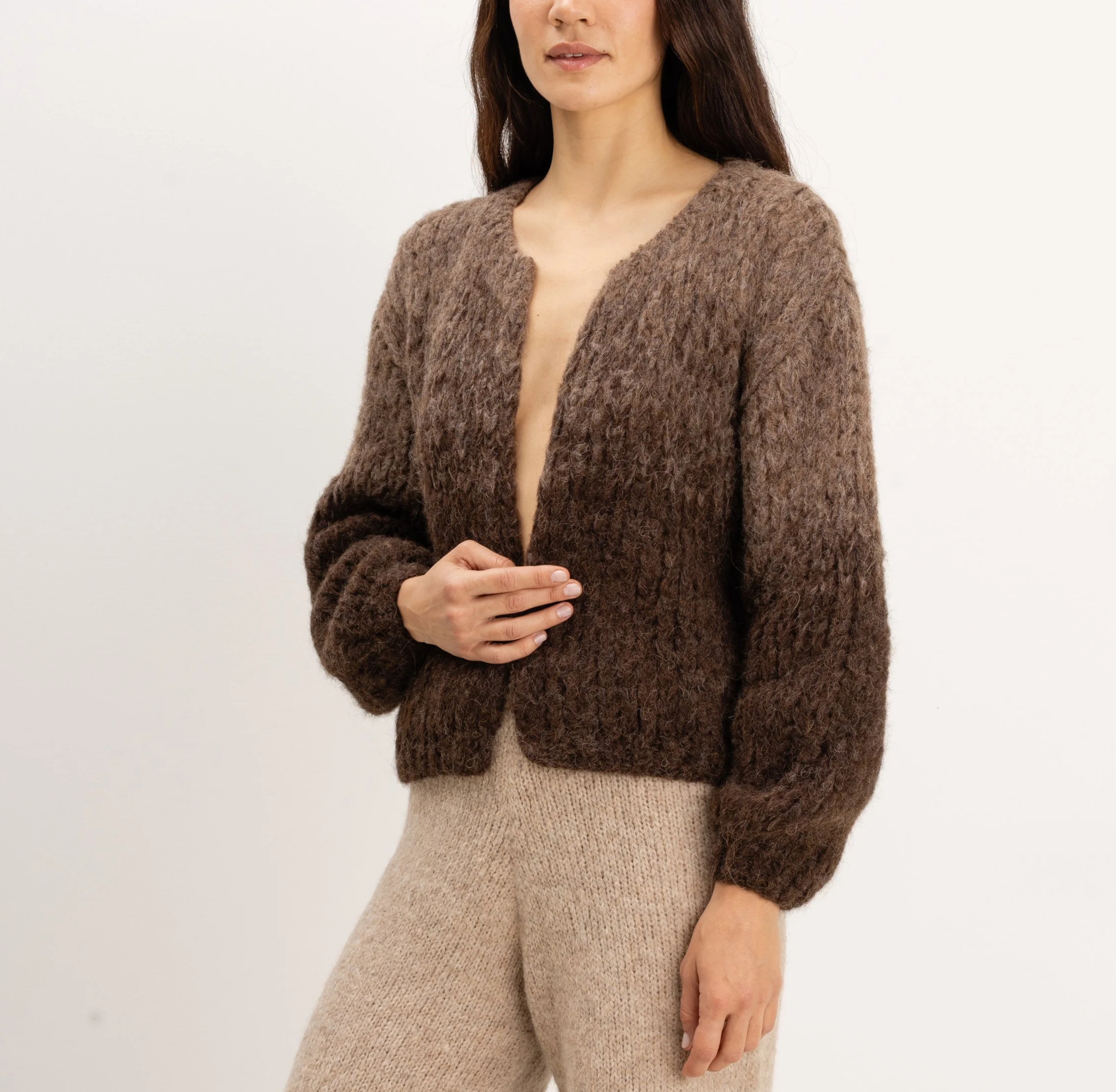 elaasanova.M%2526H%2B2025-2026%2BWS-2624.png