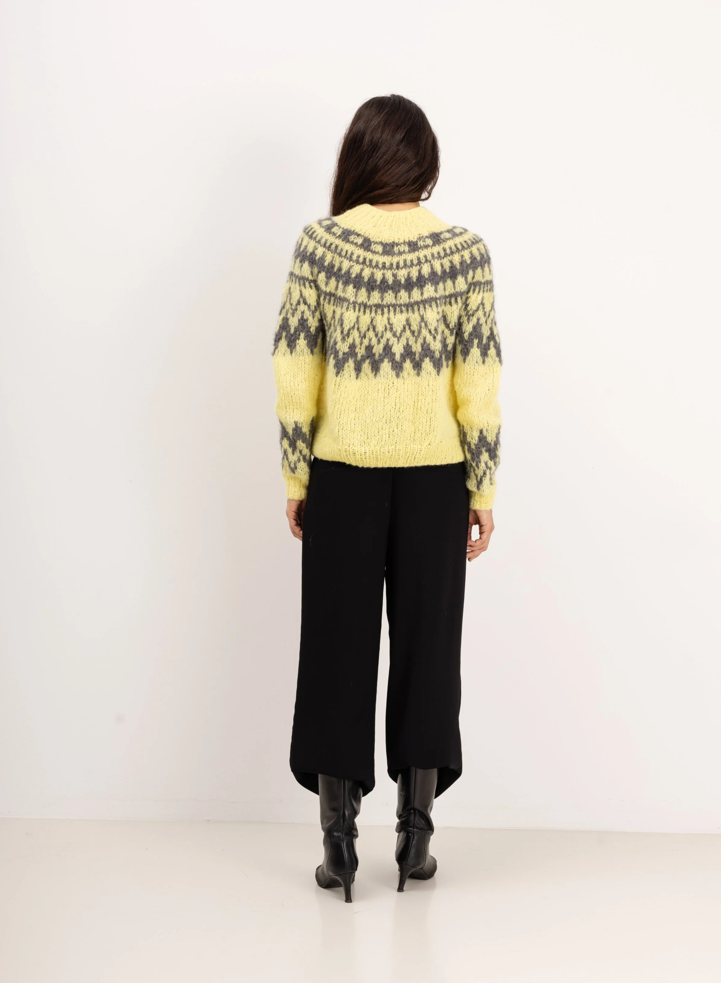 elaasanova.M%2526H%2B2025-2026%2BWS-3095.png