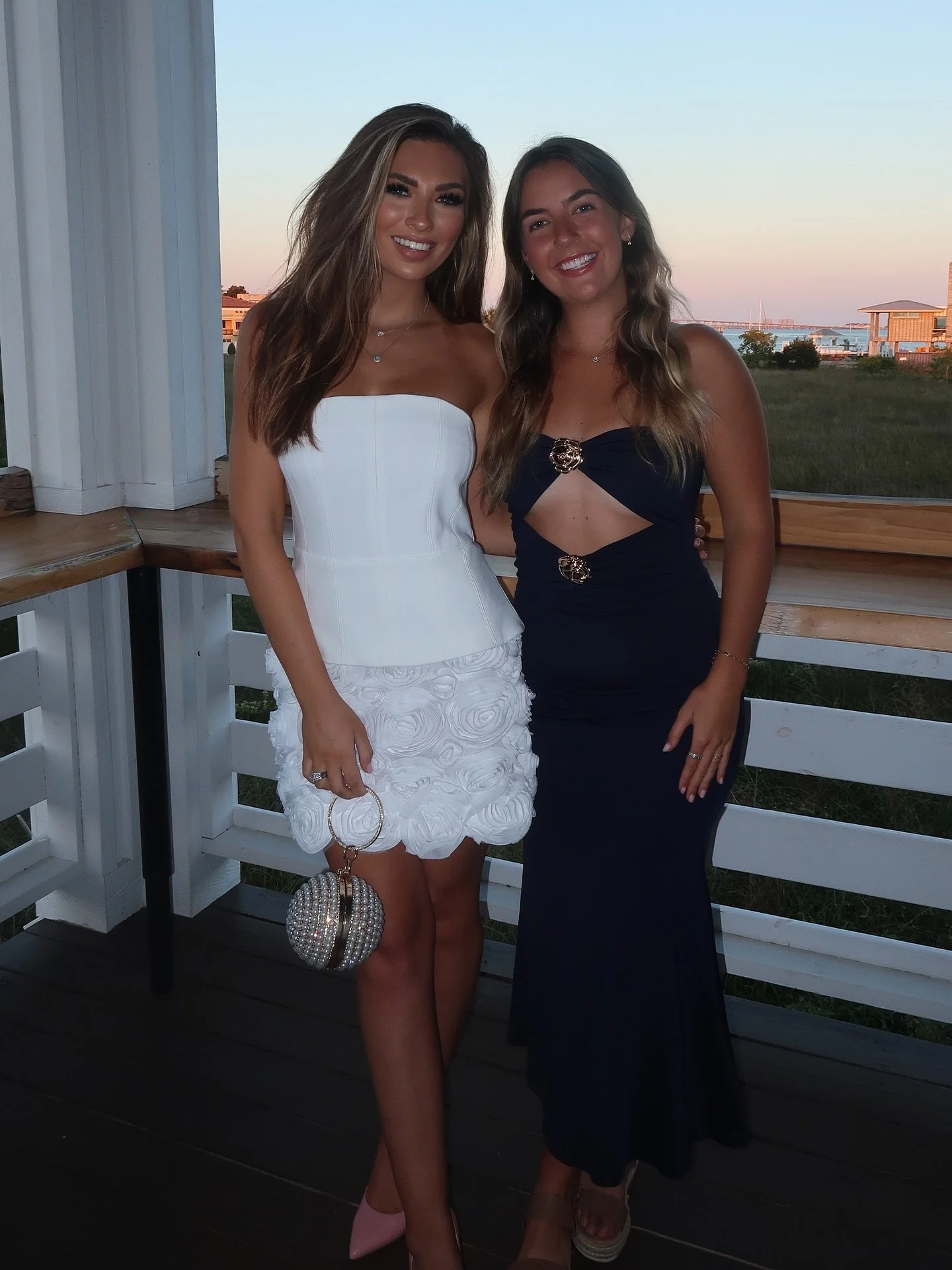 Can&rsquo;t wait to share all the pics from my Bach this past weekend! 🎀💕✨☺️🥂 #pensacola #downtownpensacola