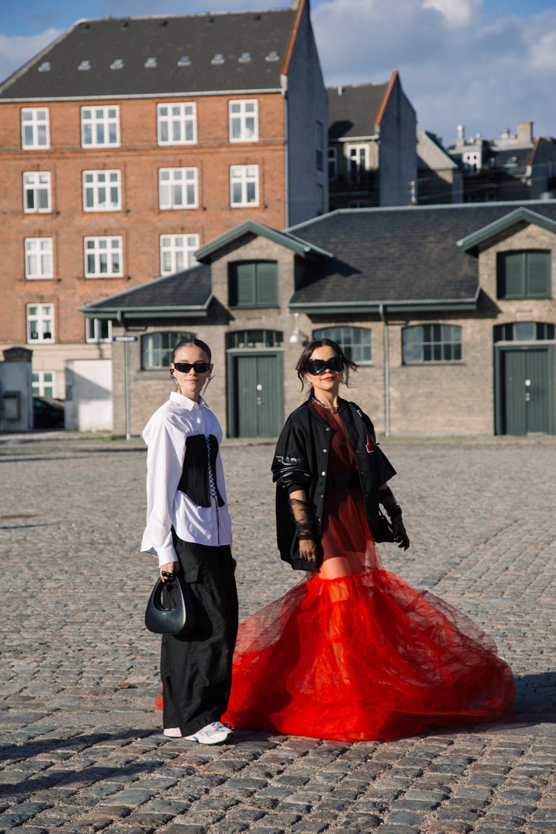  Margarita How’s Colorflow Lab outside Ganni Copenhagen Fashion Week August 2023 by Photographer Elle Brotherhood 