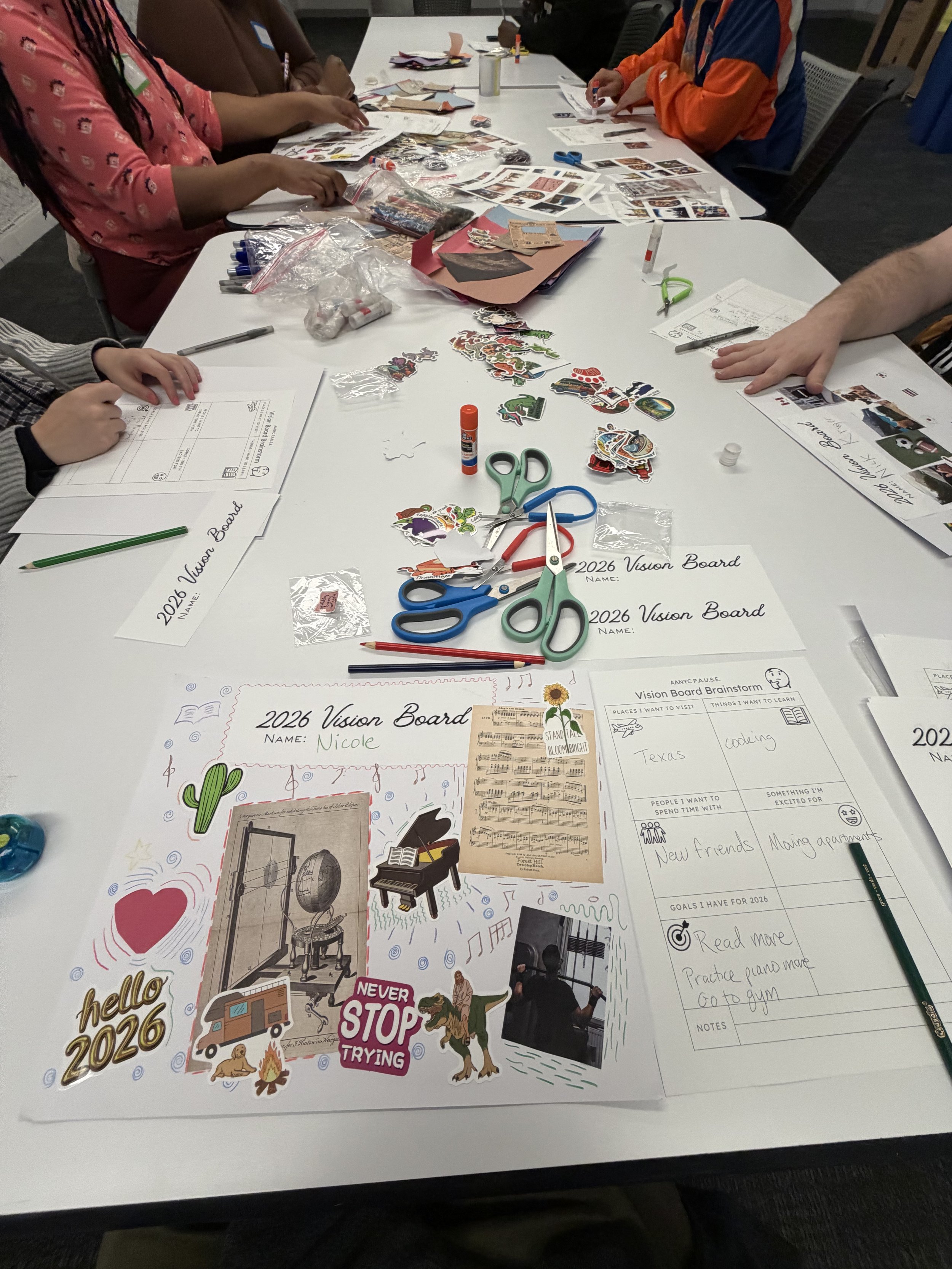 PAUSE New Years Crafts (Vision Boards) 2026