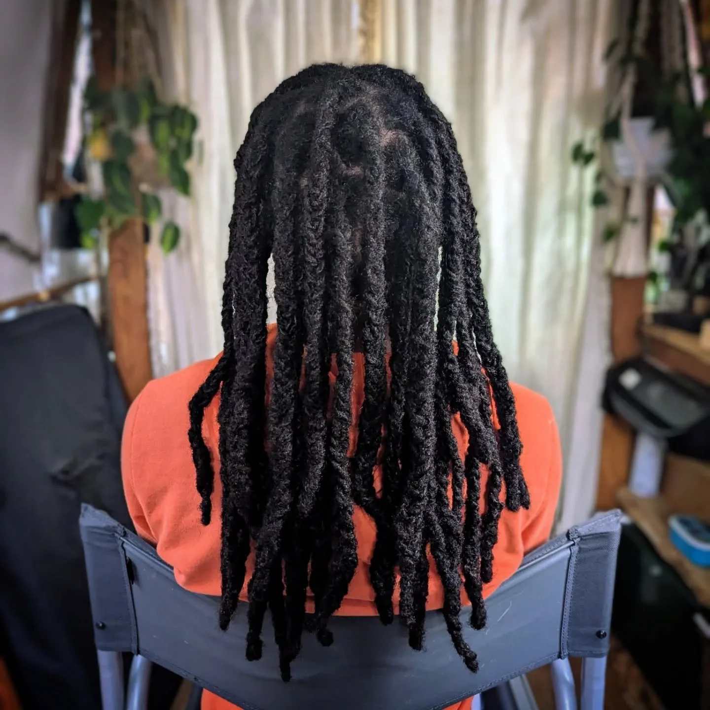 I love meeting new clients and meeting Shane was no exception.  He made the trip out to my boat to get a root to tip tidy done on his locs. 

Shane's wife has been looking after them and has done an amazing job. She has joined some of his dreads toge