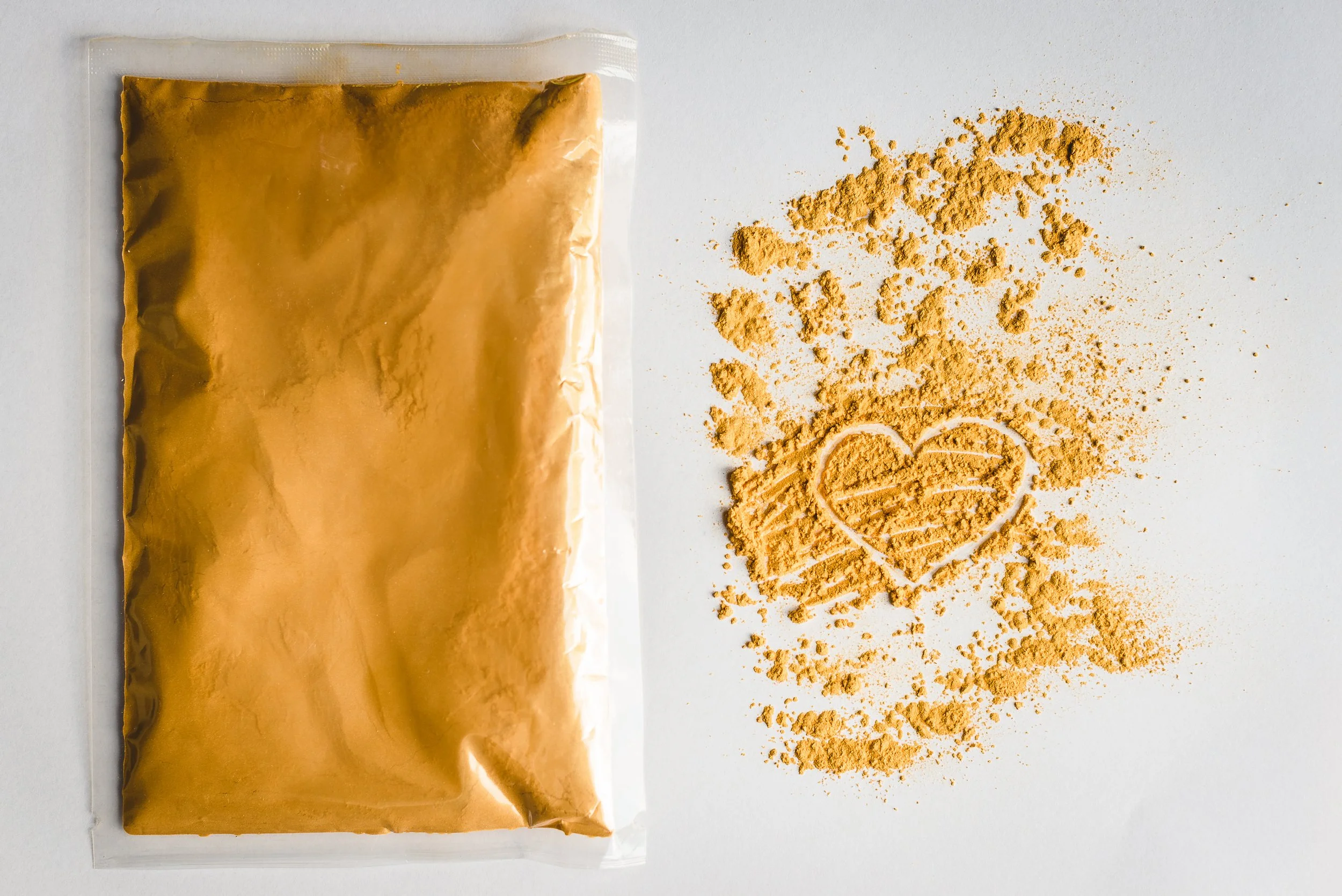 008coloured-powders.JPG