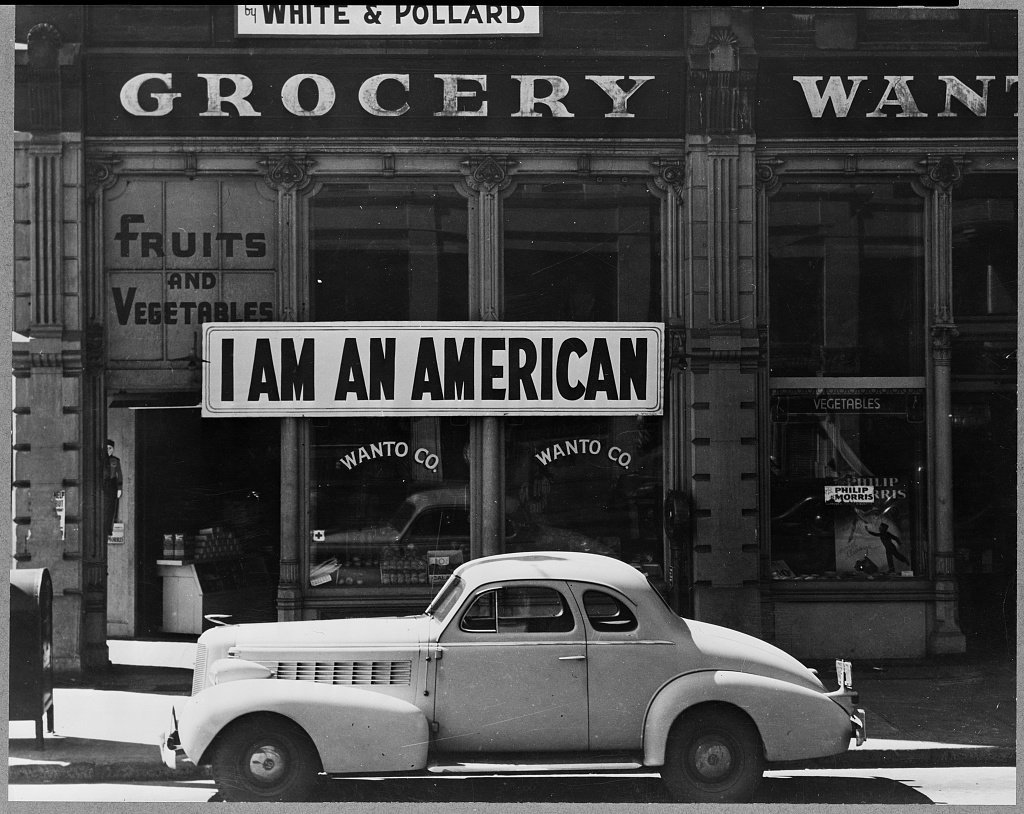 Photograph by Dorothea Lange, Courtesy of California State Library