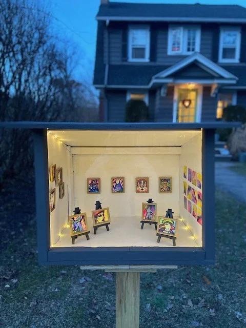Tiny Gallery