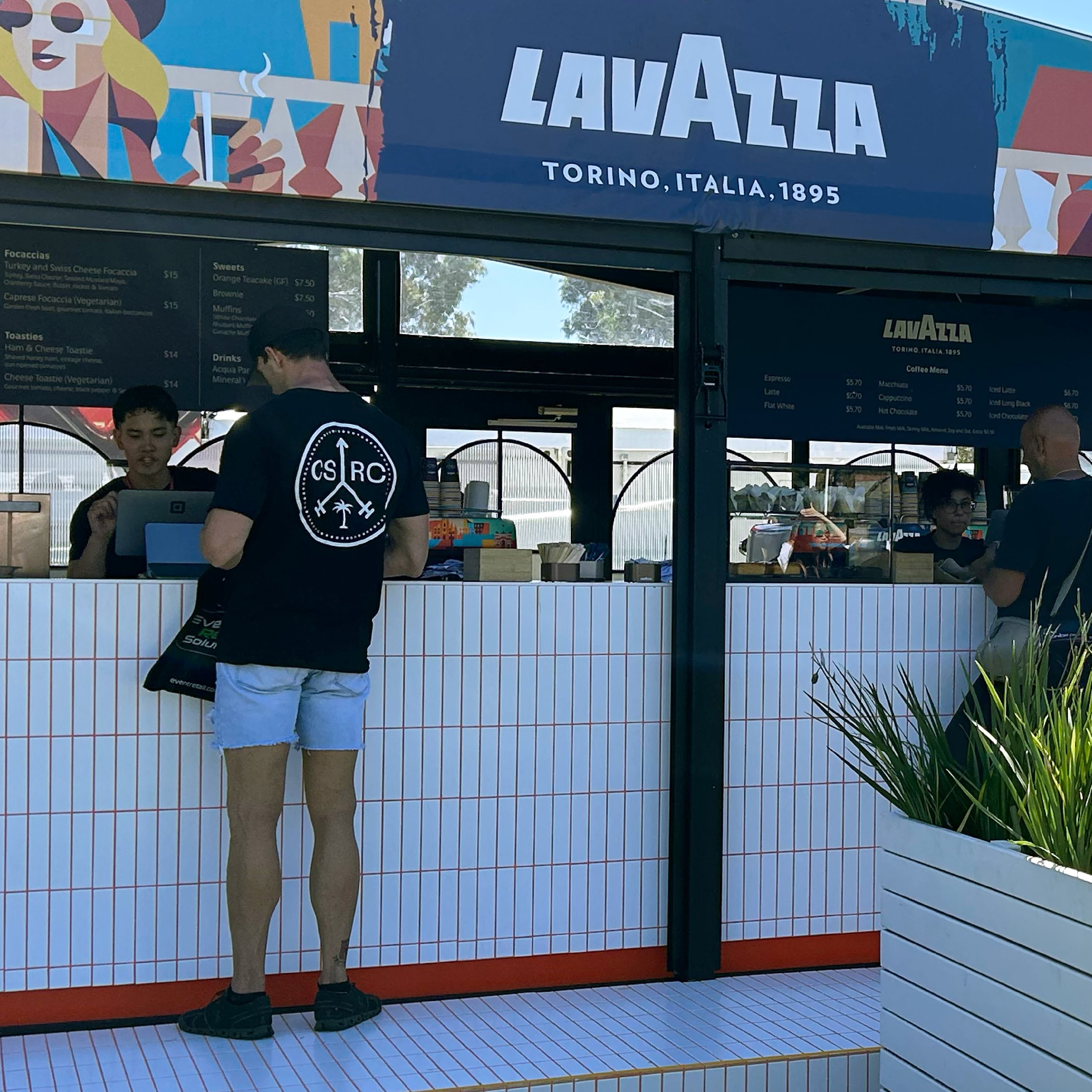 Contact_Gallery_Artboard 10.jpg