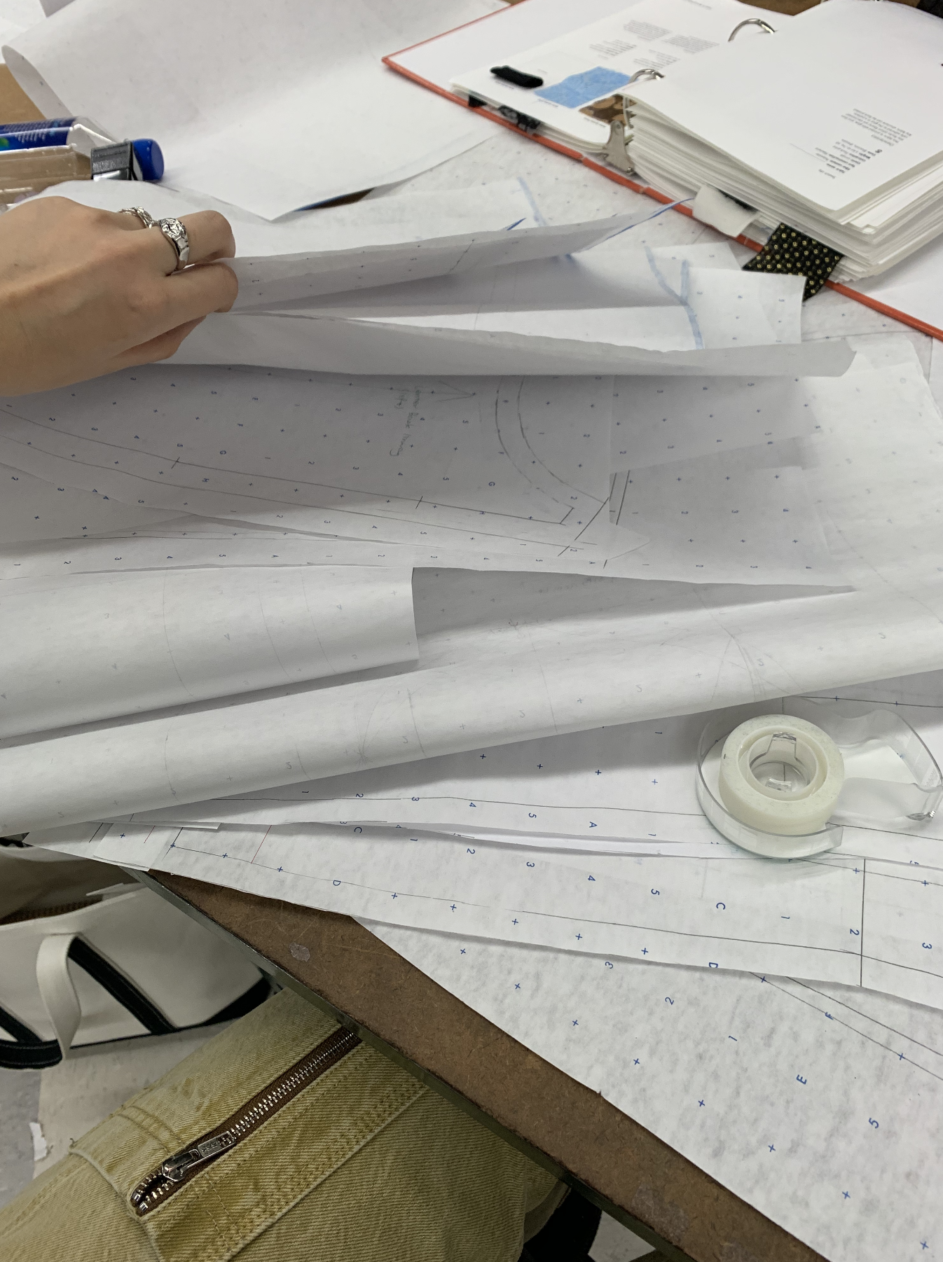 截屏2023-06-28 上午12.24.26.png