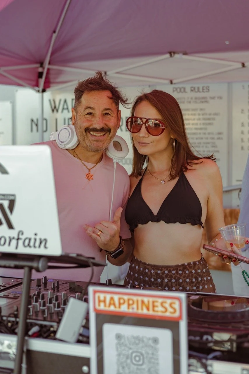 dj-ari-moxy-hotel-pool-party-2.jpeg