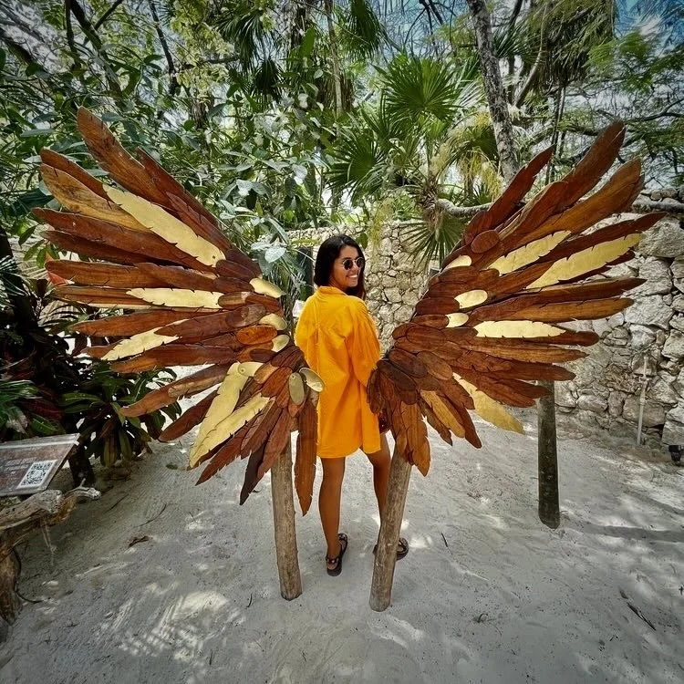 Experience a full day of stunning art and beautiful nature.