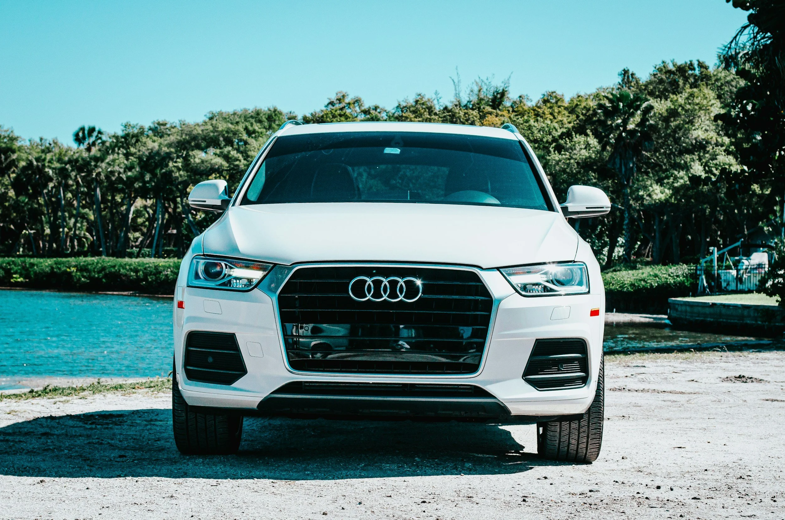 Tulum transportation service with air-conditioned vehicles, safe rides, and reliable drivers for a stress-free experience.