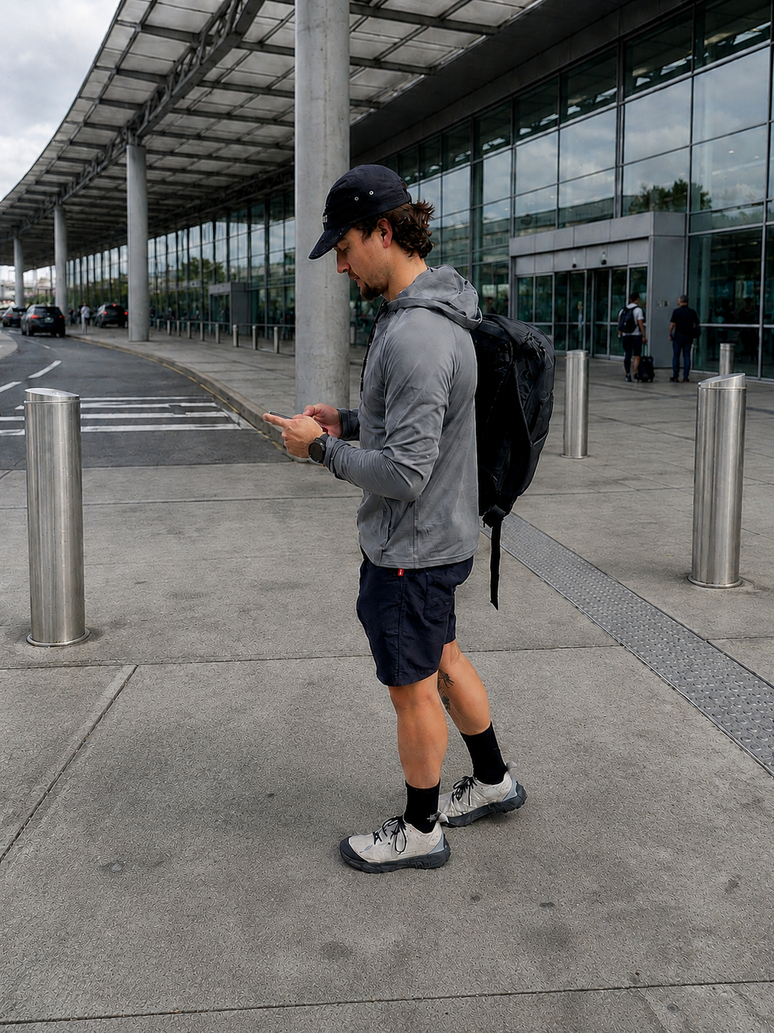 KETL MilesBound Pullover Hoodie Review: Six Months of Travel, Cold Runs, and Hiking