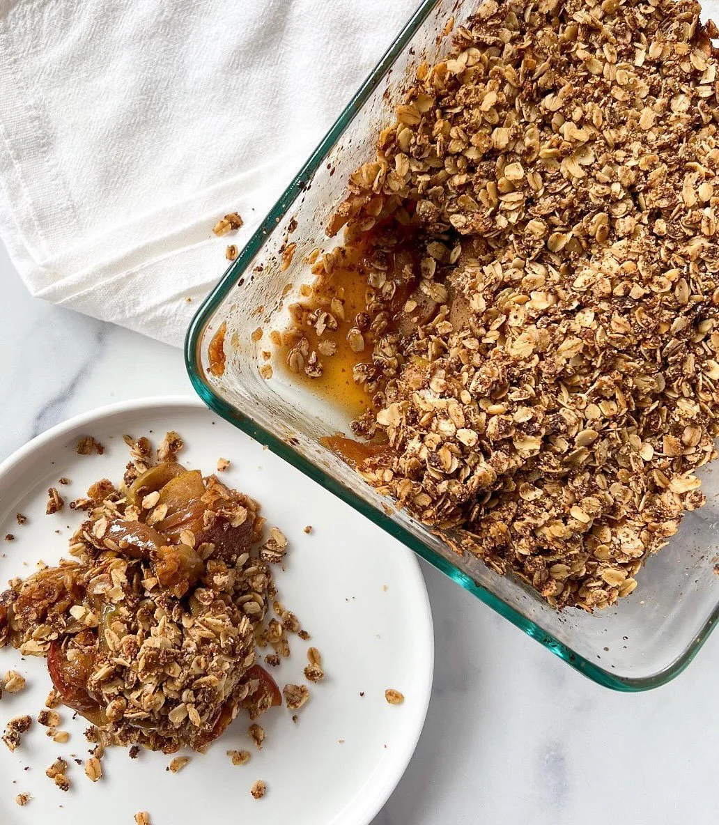 7️⃣ nourishing & delivious Autumn recipes I want to make this Fall. All recipes are on my website 💻 Gooseberry-Health.com 🫶🏼 
1. Vegan Apple Crisp
2. Autumn Massaged Kale Salad
3. Gluten- & Dairy-Free Pumpkin Pie
4. Gluten- & Dairy-Fr