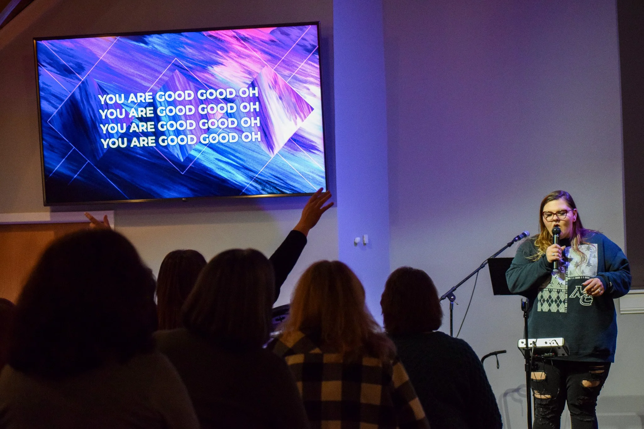2311_Girlfriends_WorshipNight033.jpg