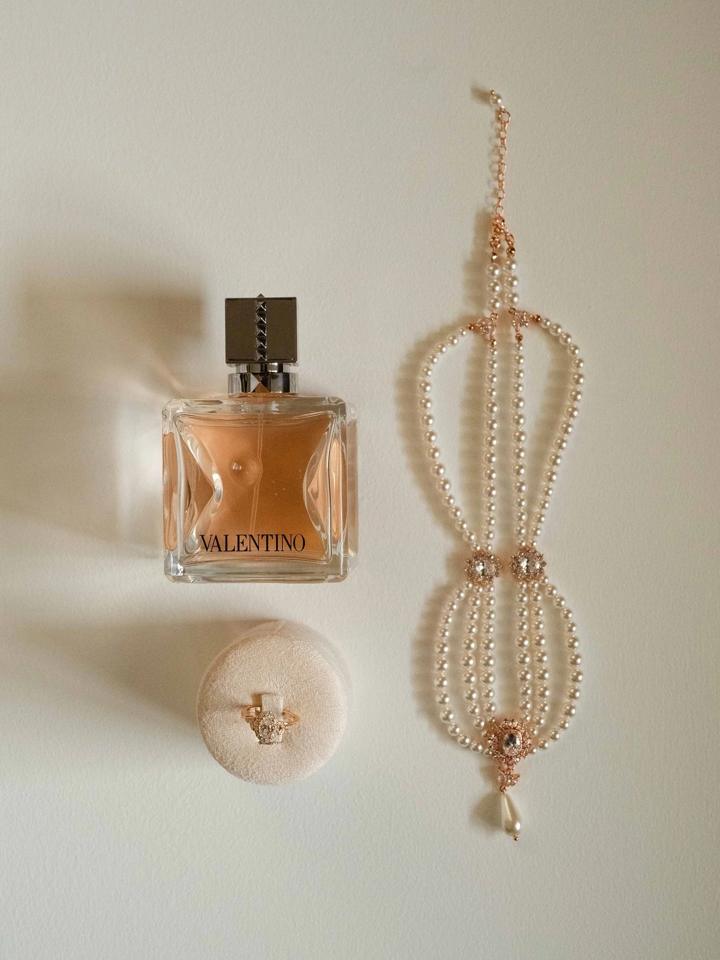 Yesterday’s still moments.
#SydneyWedding #Couture #Bride #WeddingFilm #WeddingVideography #WeddingVideographer  #MelbourneWedding  #Romance #WeddingPhotography #Cinematic  #instawedding #BeautifulBride  #WeddingMoments #LoveStory #WeddingDay