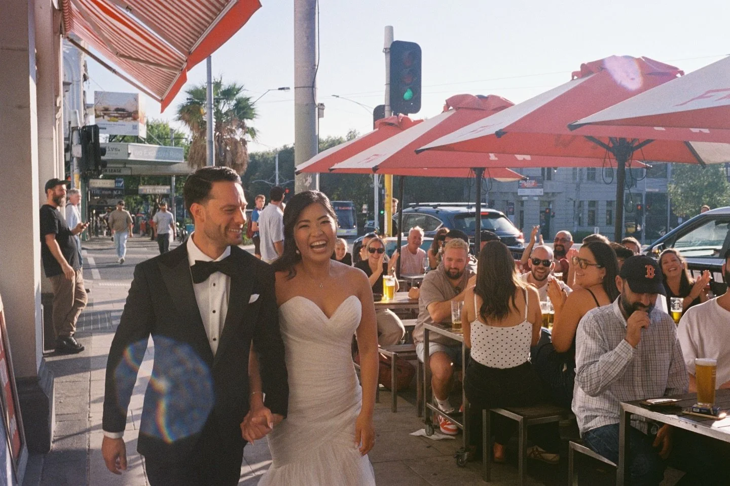 Love the nostalgic look of 35mm film.
Leica m6 and Fuji 400.