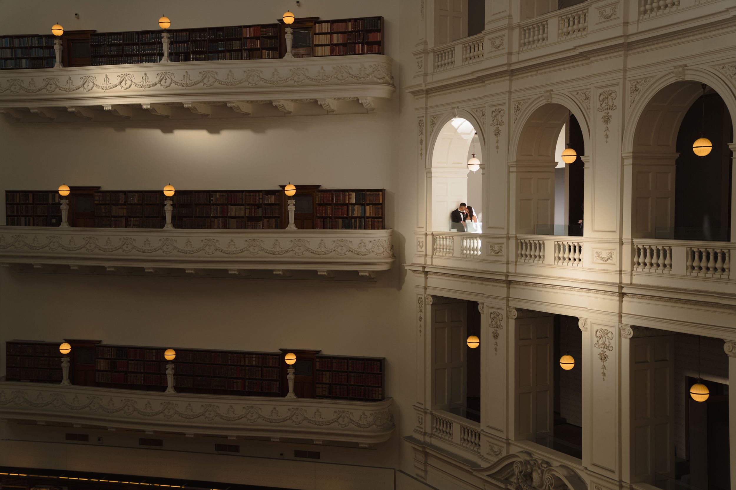 Hiran and Yolanda Colour-600.jpg