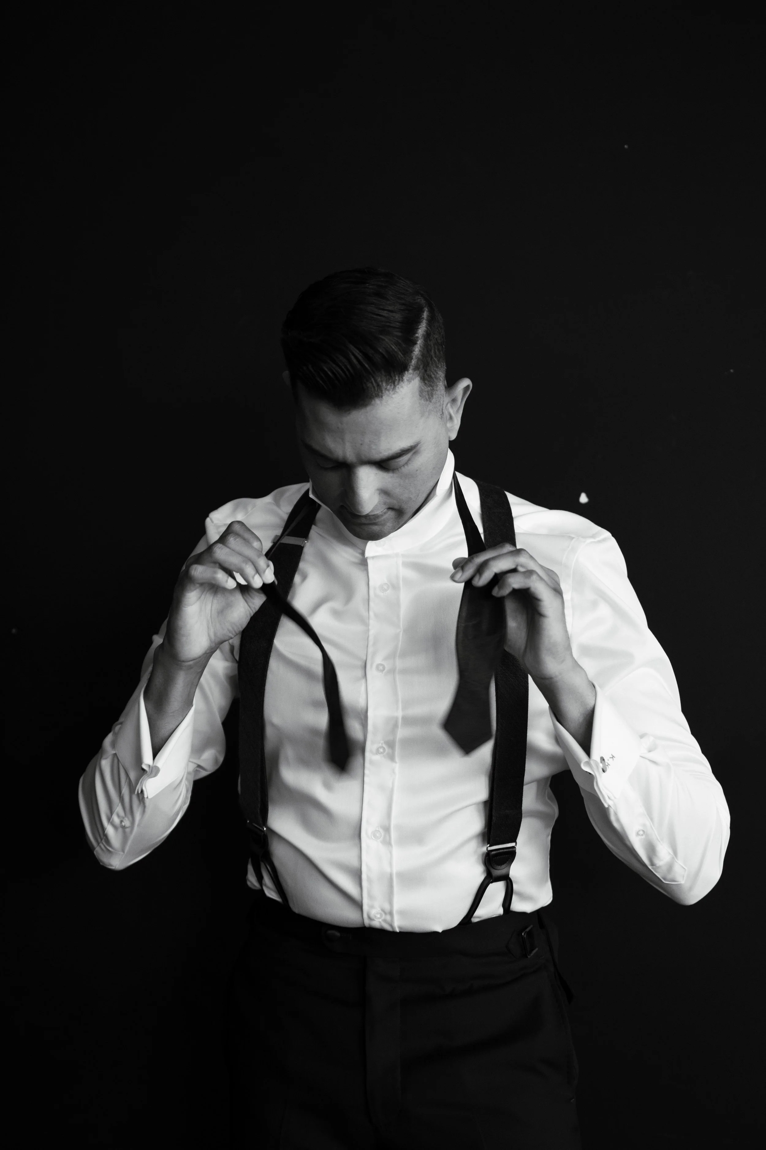 Hiran and Yolanda B&W-16.jpg